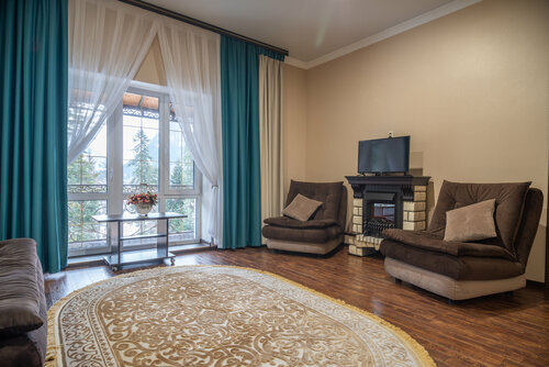 Люкс с балконом