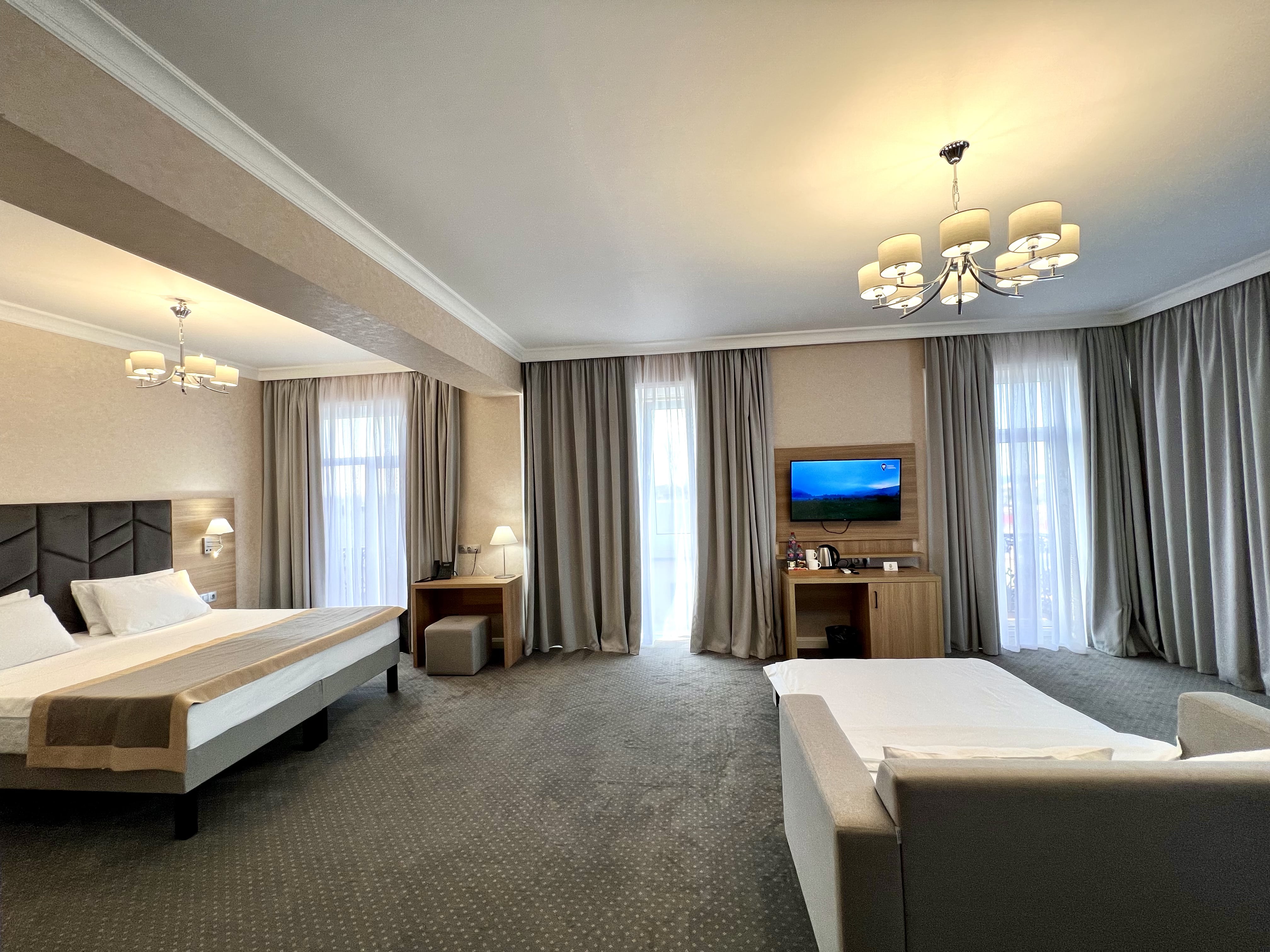 Большой двухместный номер с 1 кроватью