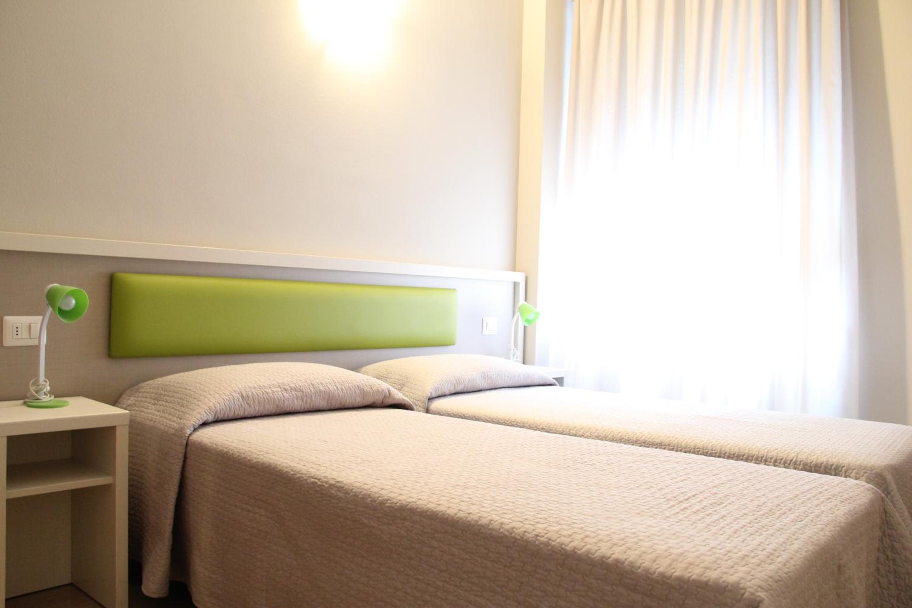 Economy Twin Room with Shared Bathroom - Separate Building