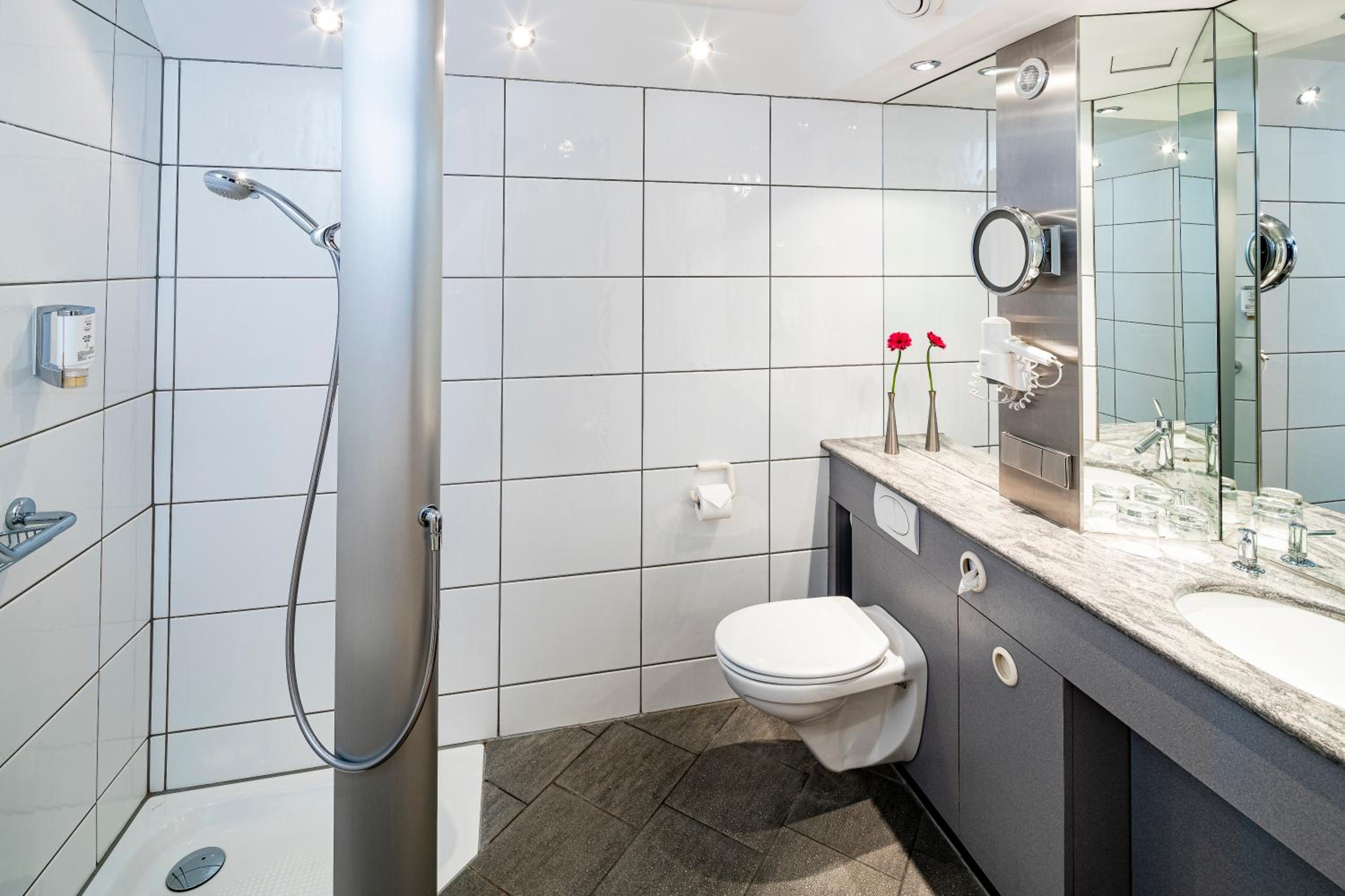 Double Room - Land Side