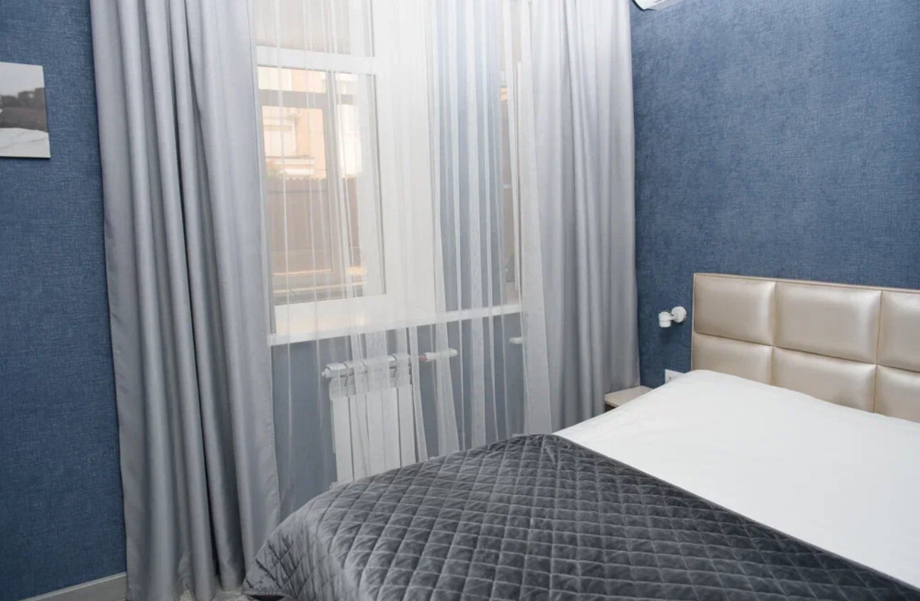 Стандартный двухместный (окно световое в коридор)