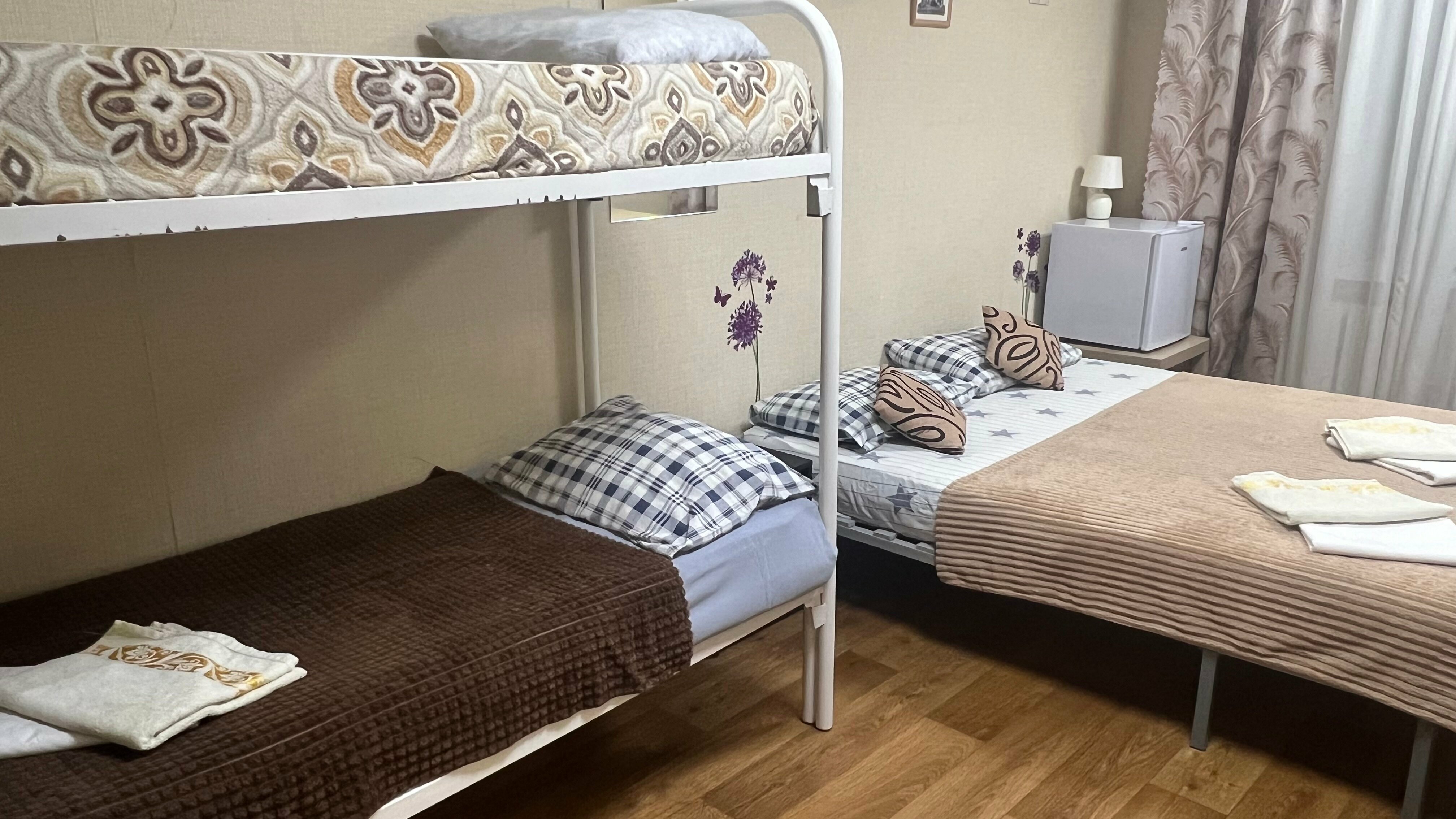 Общий 8-местный номер для мужчин