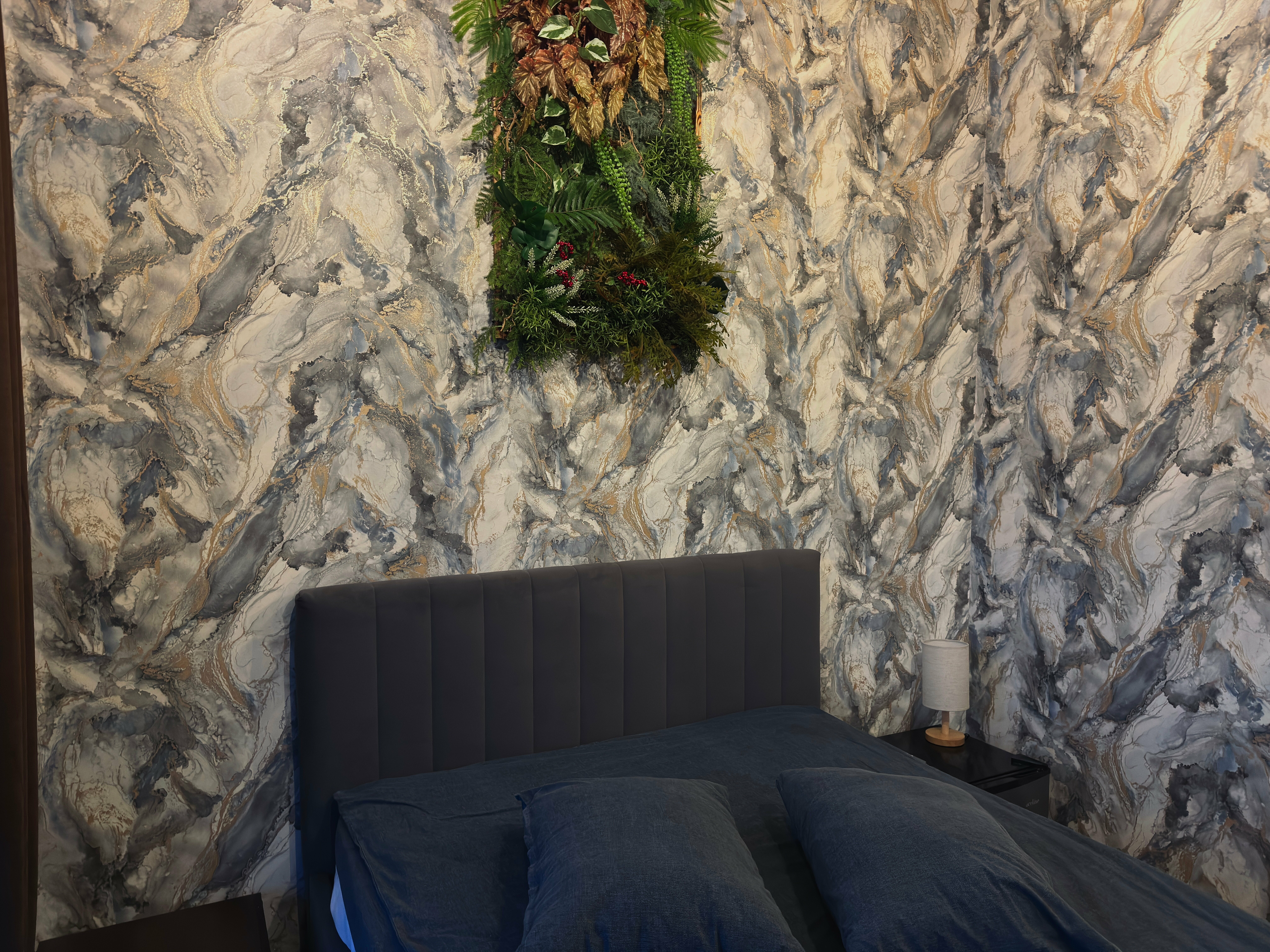 Гостиничный номер №13