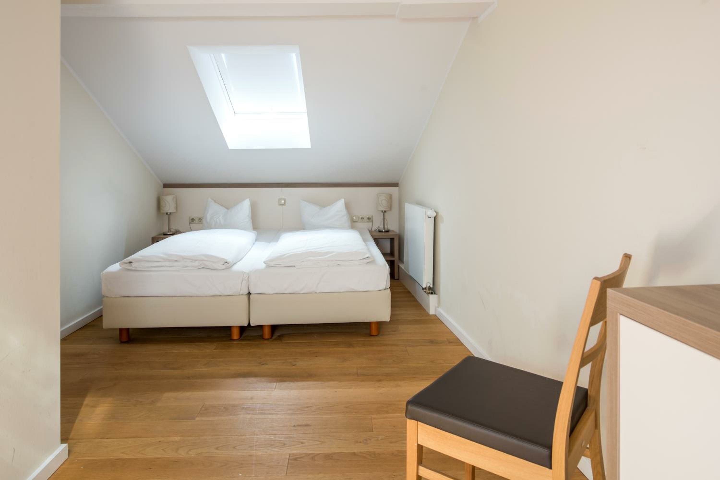 One-Bedroom Apartment (4 Adults)
