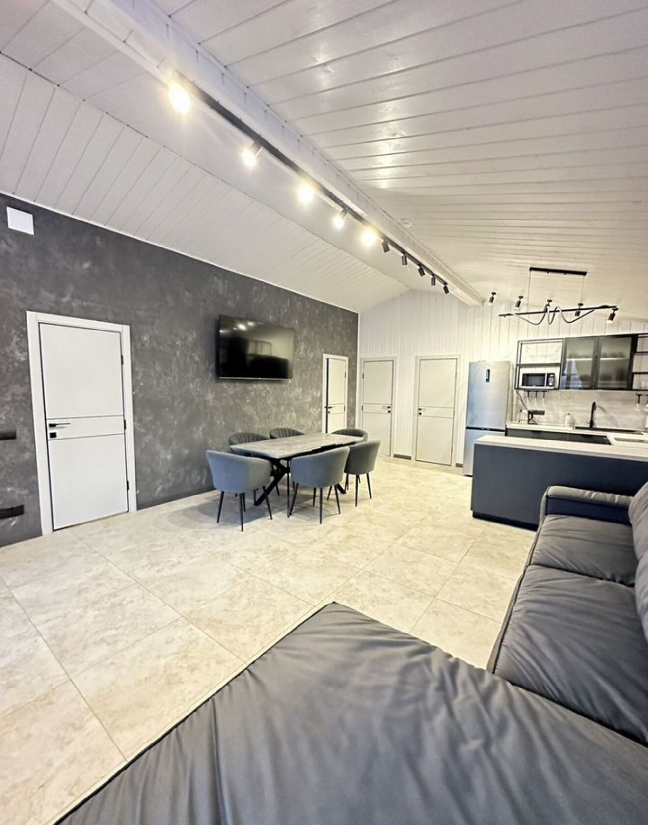 Дом с видом на горы