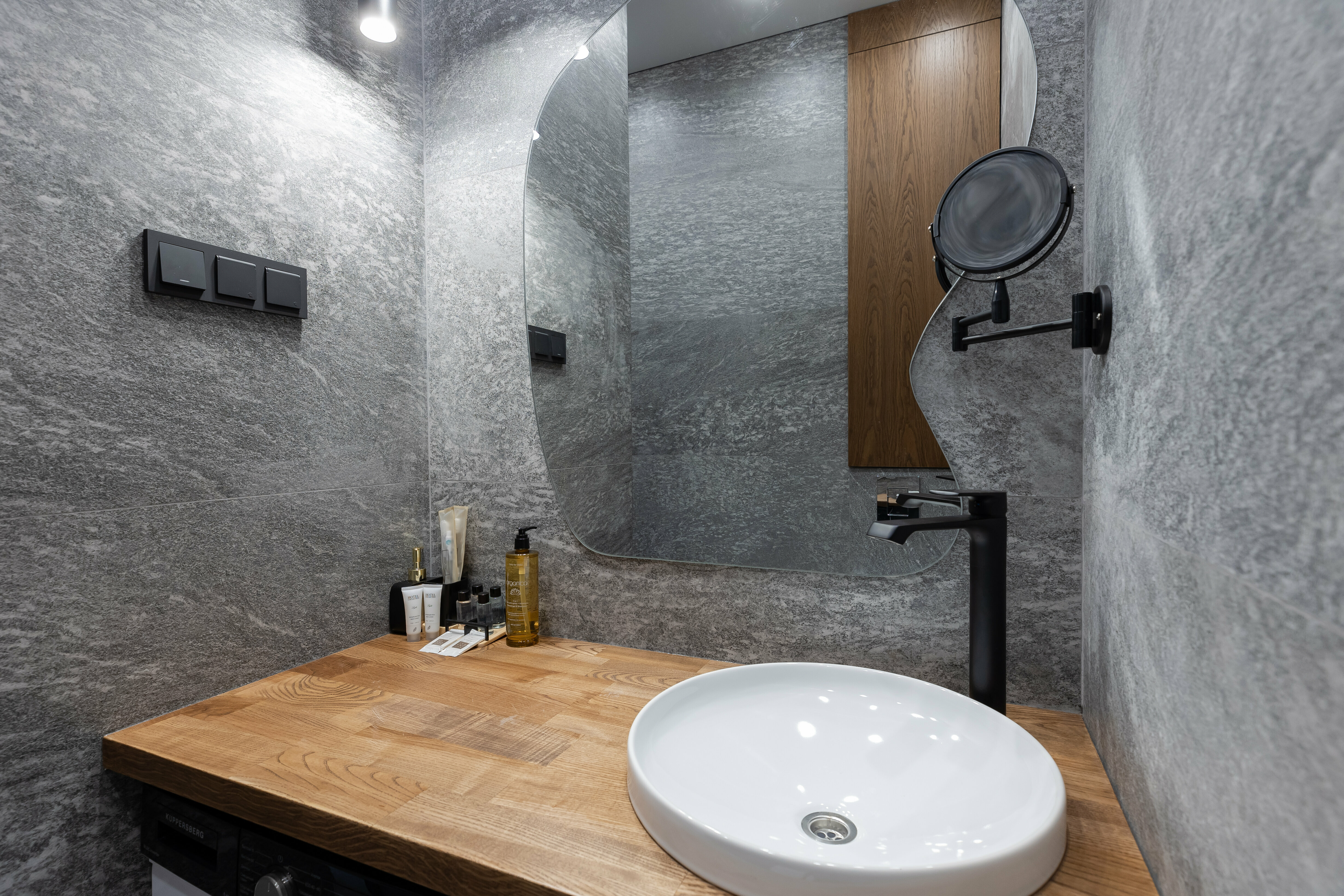 Двухуровневый четырёхместный апартамент  с панорамным видом на Мокву