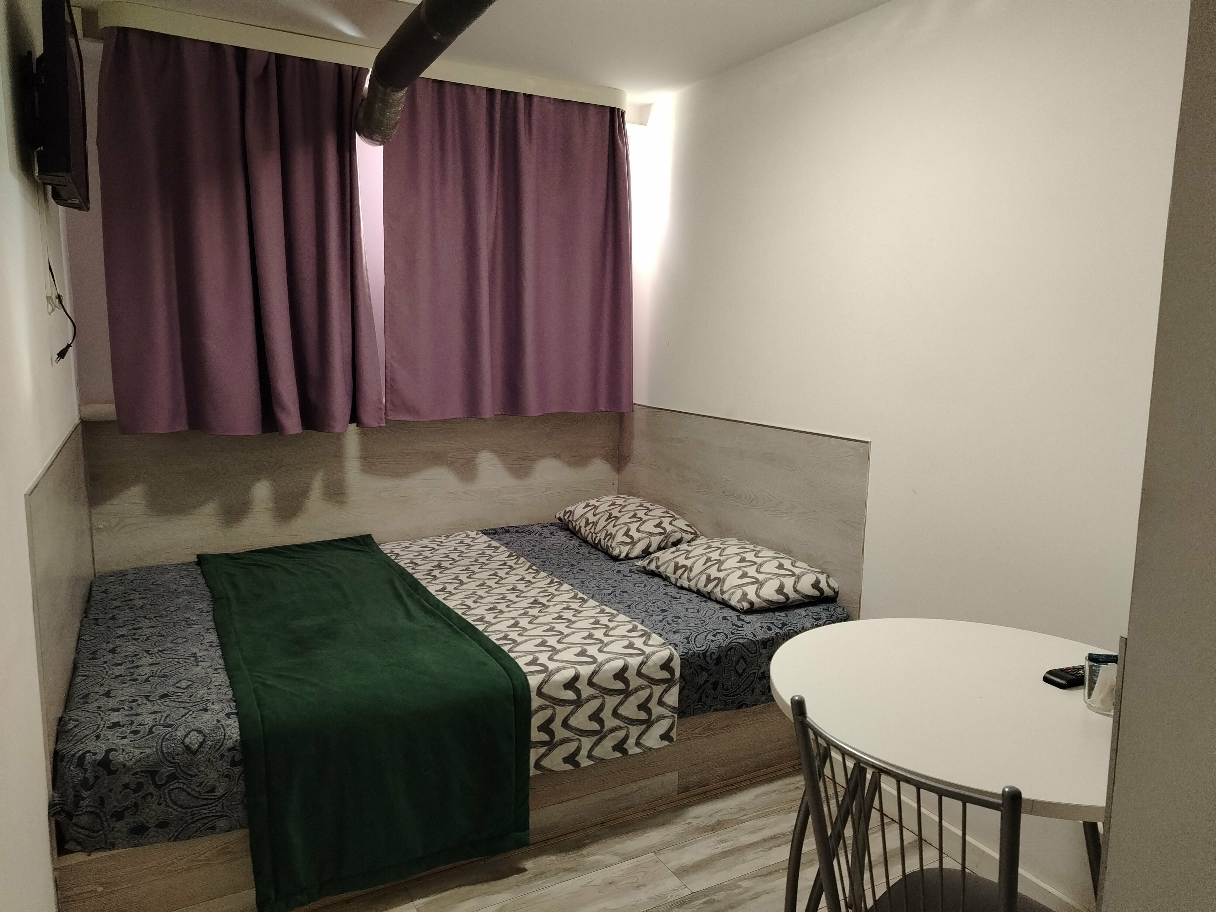 №4 студия эконом