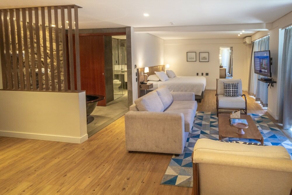 Premium Room, Bathtub