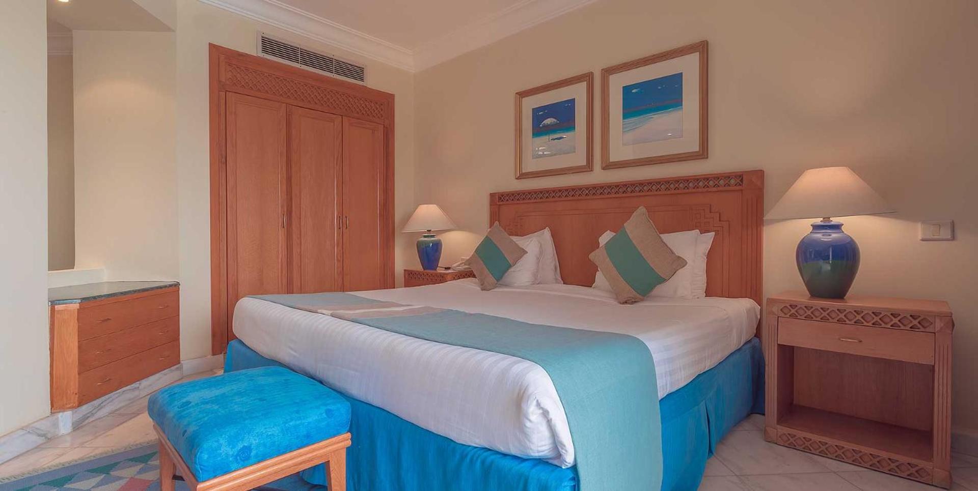 Standard Room with Garden View