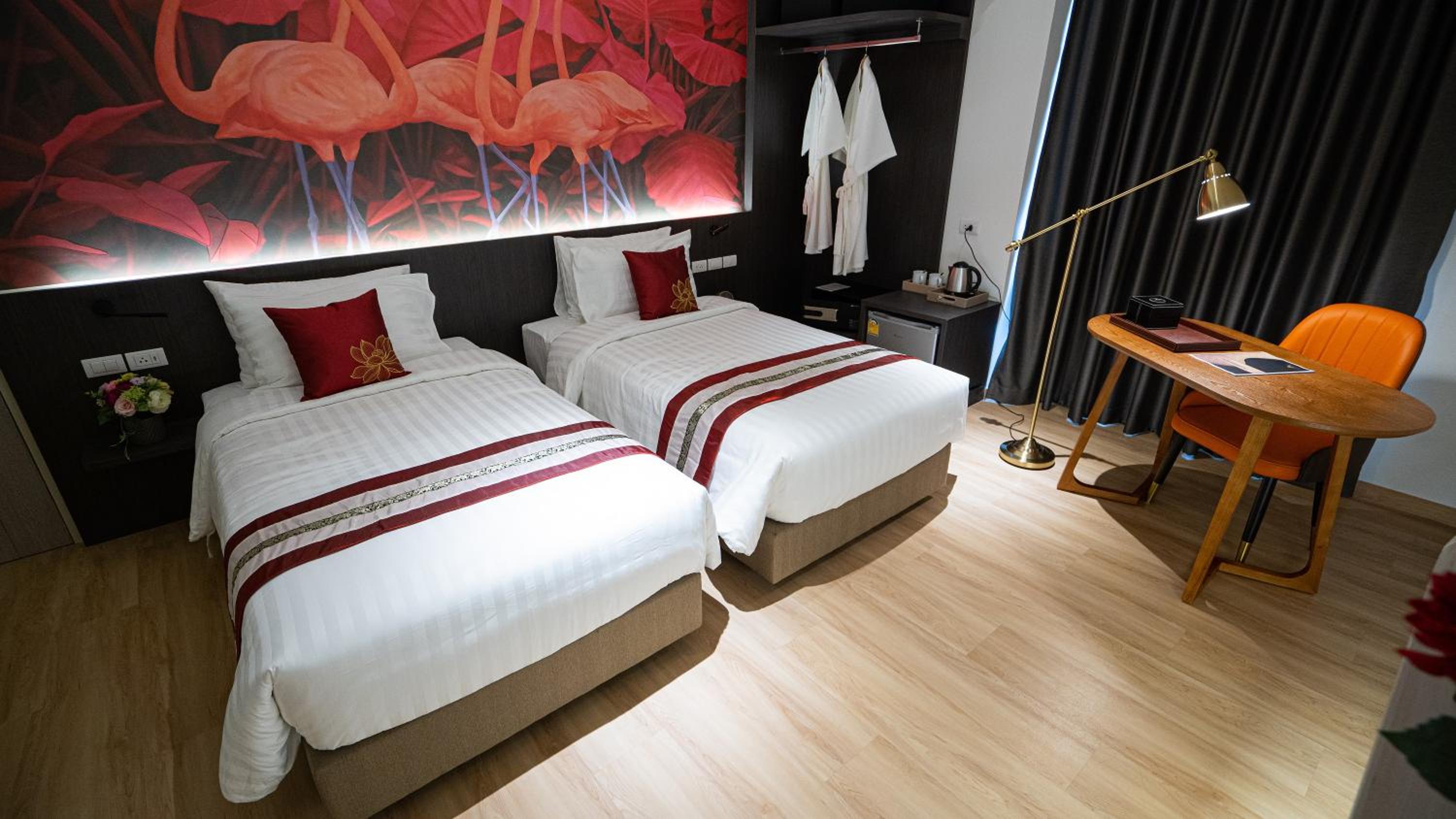Deluxe Twin Room