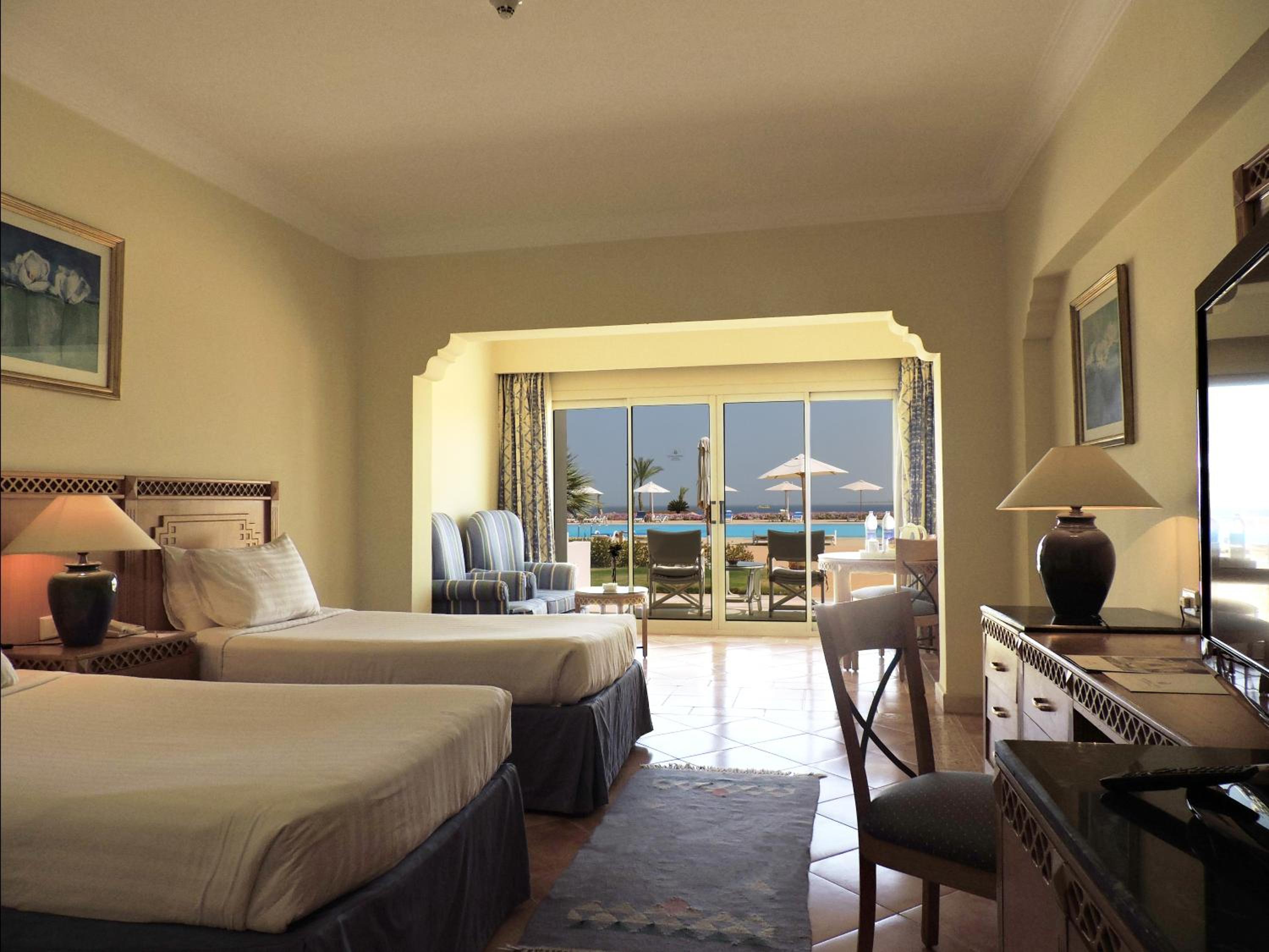 Deluxe Room with Sea View