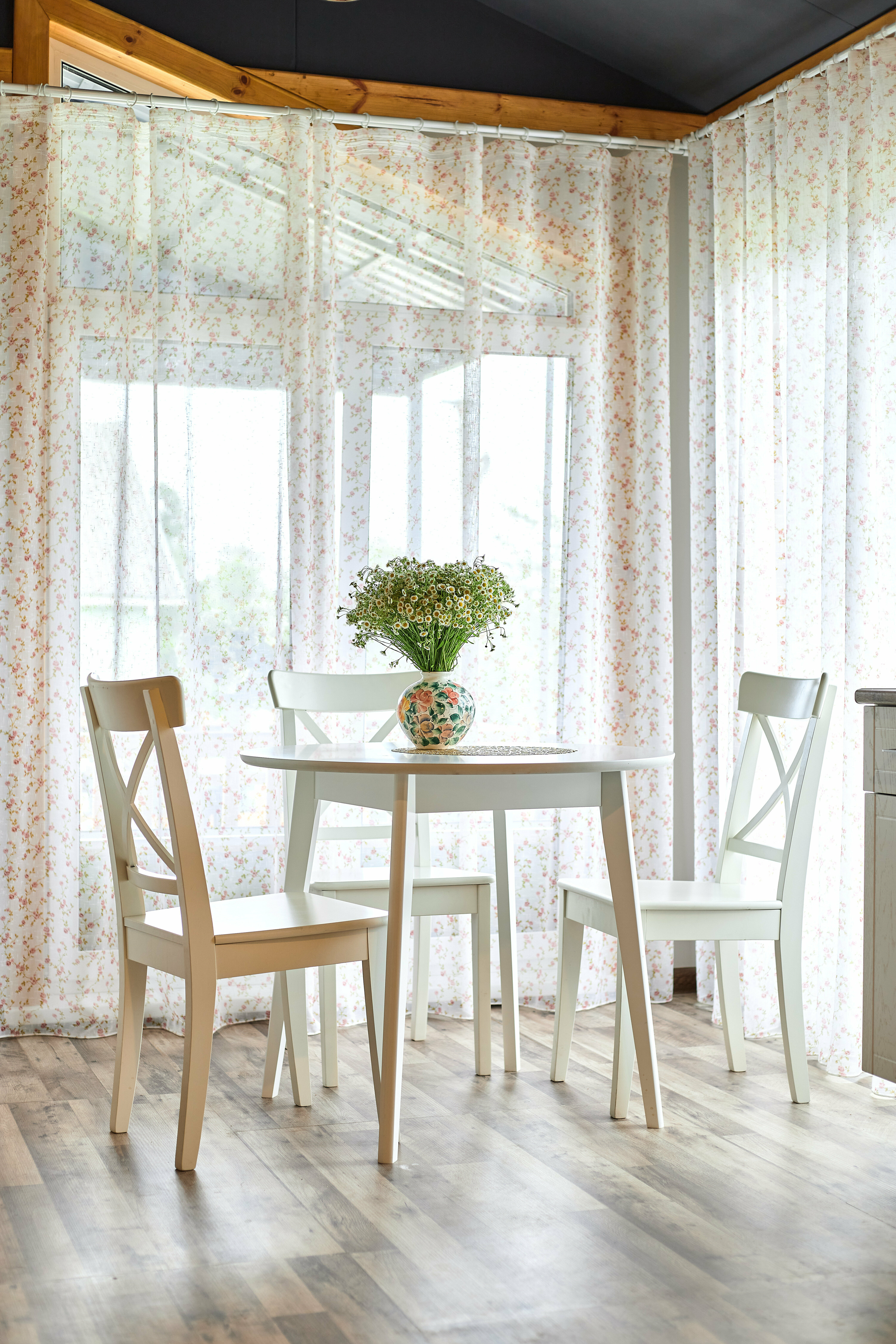 3 дома для компании от 6 до 12 человек