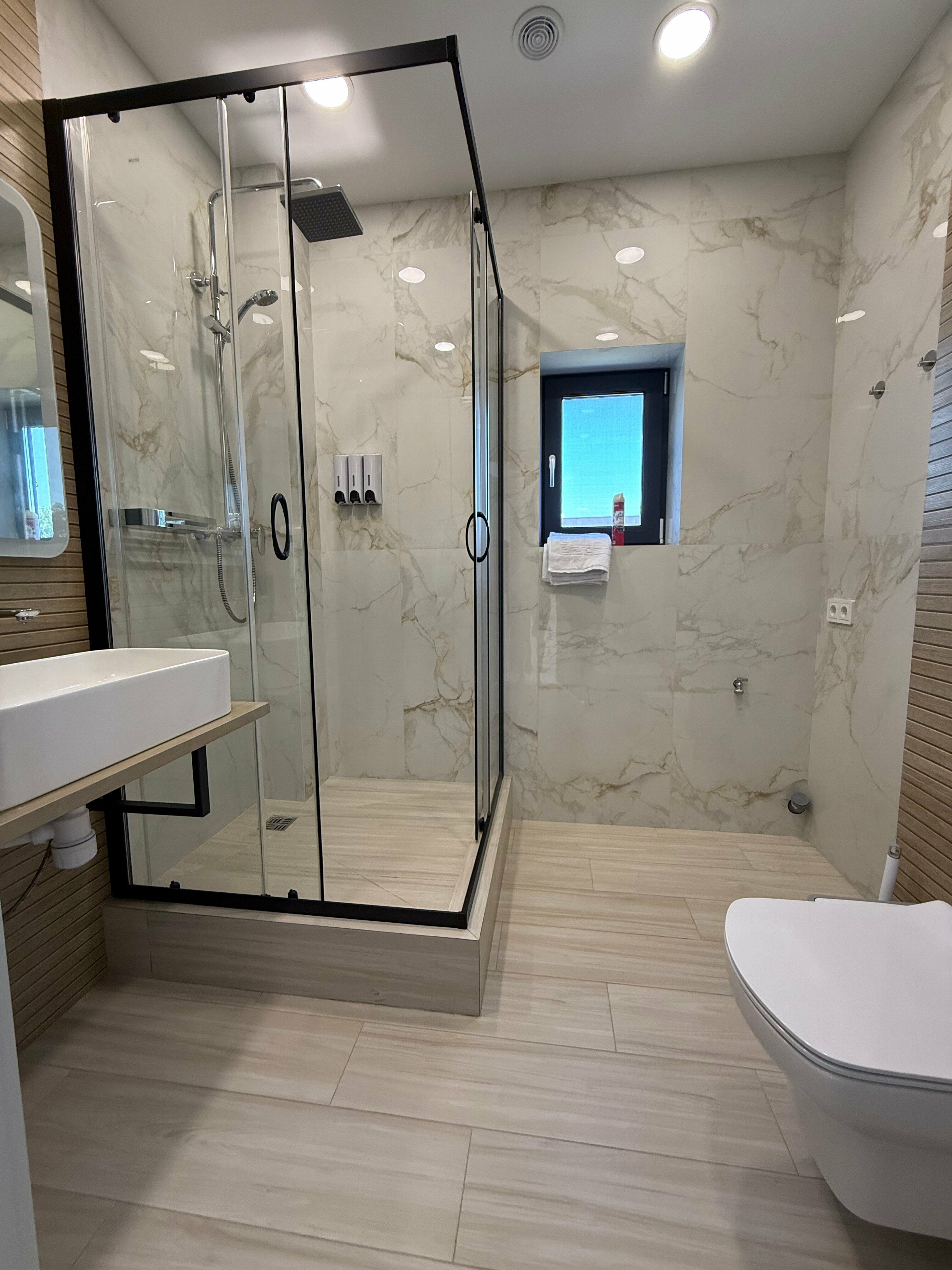 Коттедж с видом на озеро