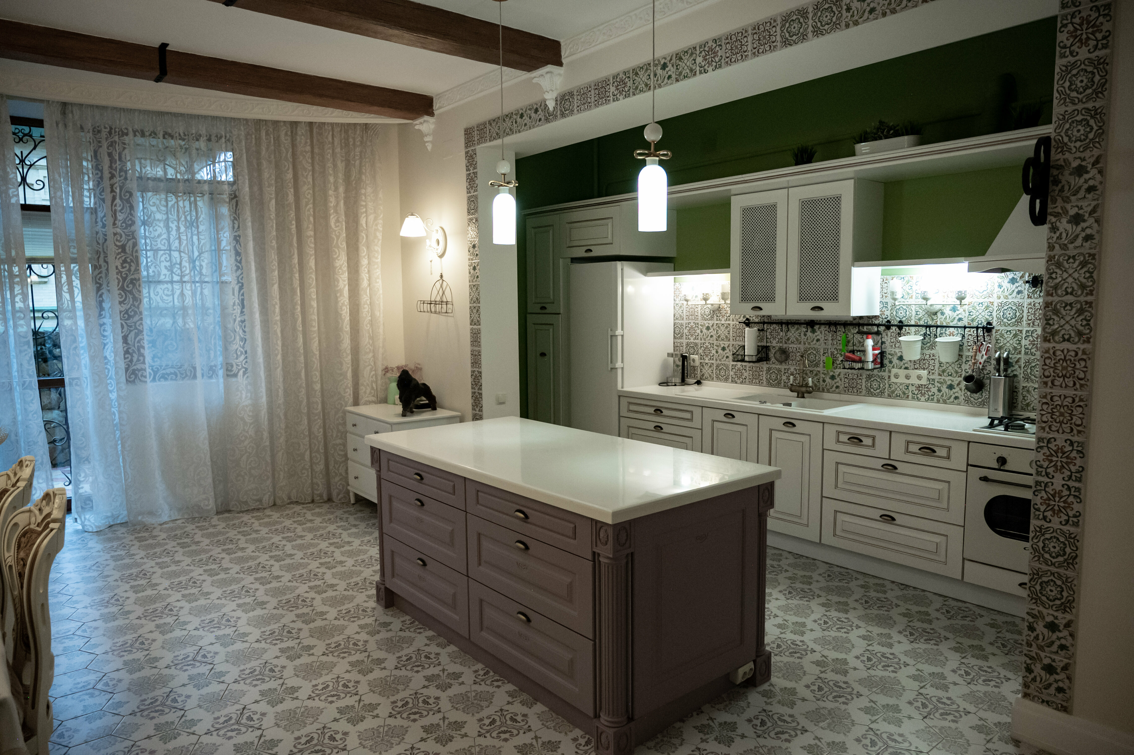 Элитная квартира рядом с парком около Каскадной лестницы