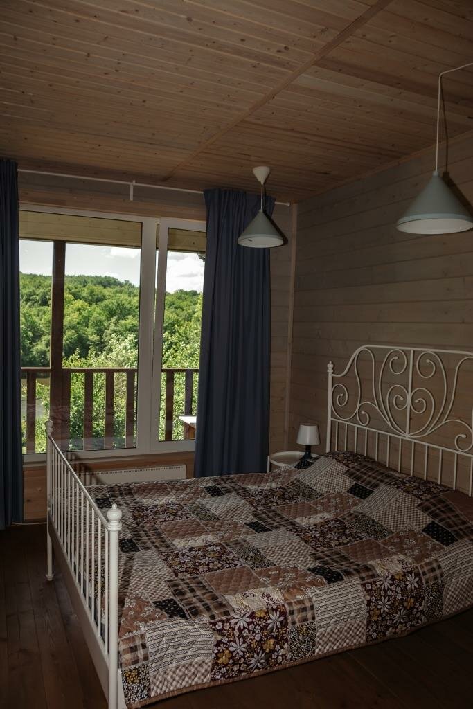 Дом с видом на озеро