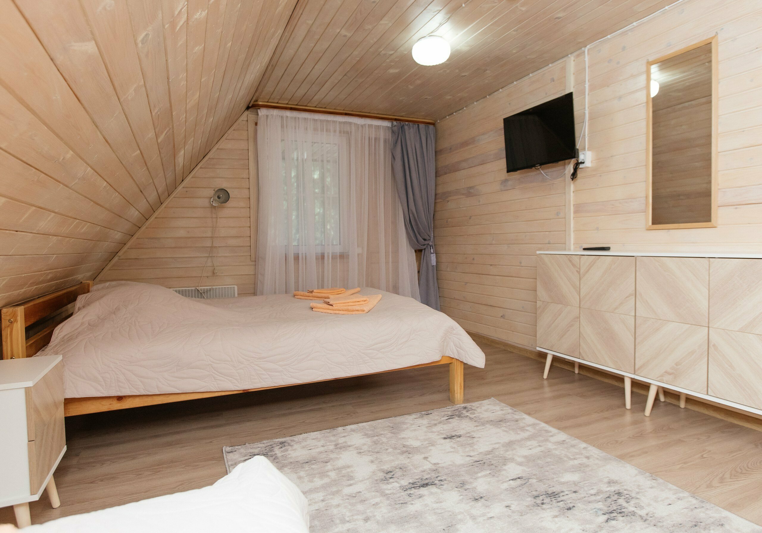 Рубленный дом на 9 человек