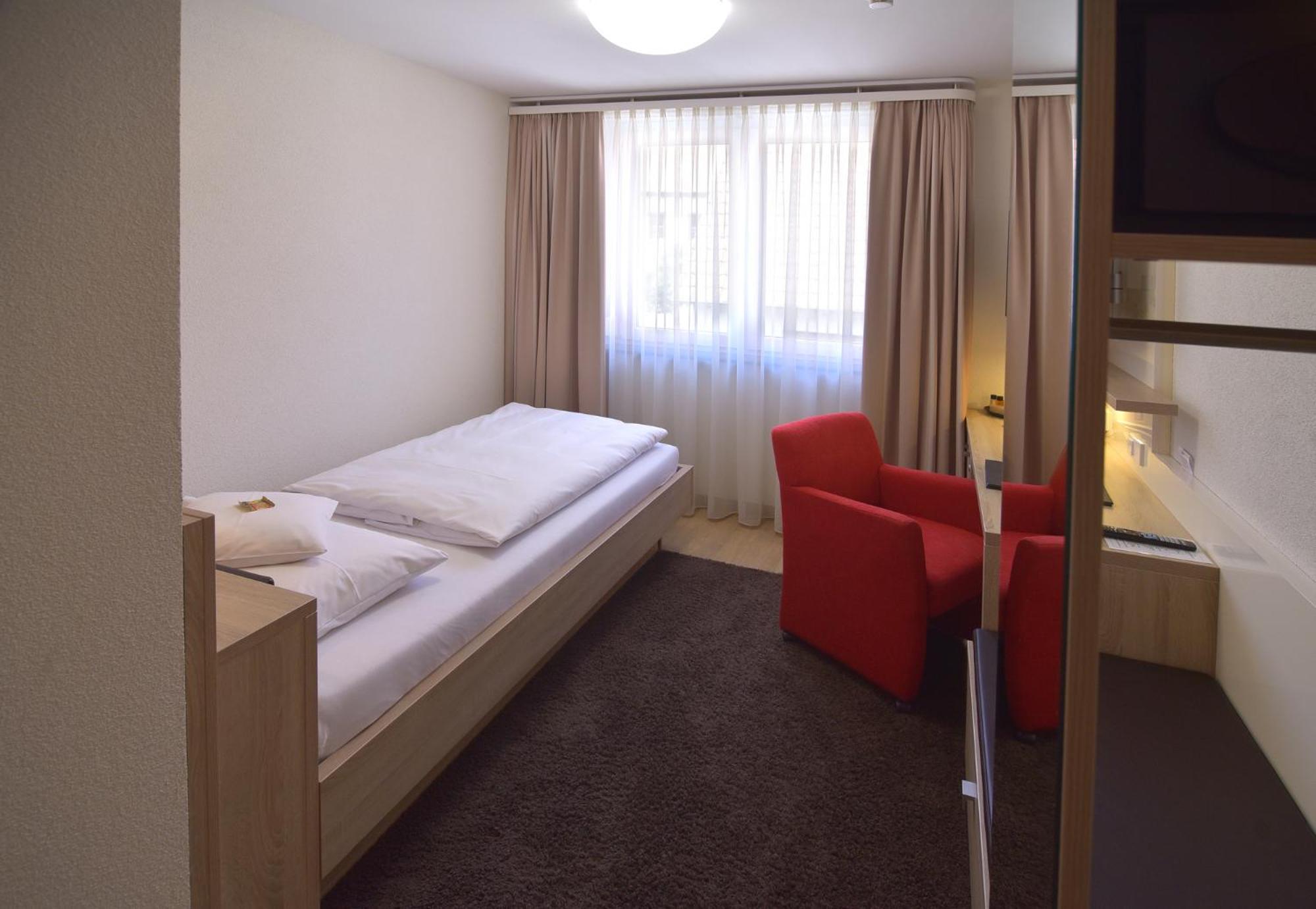 Superior Single Room