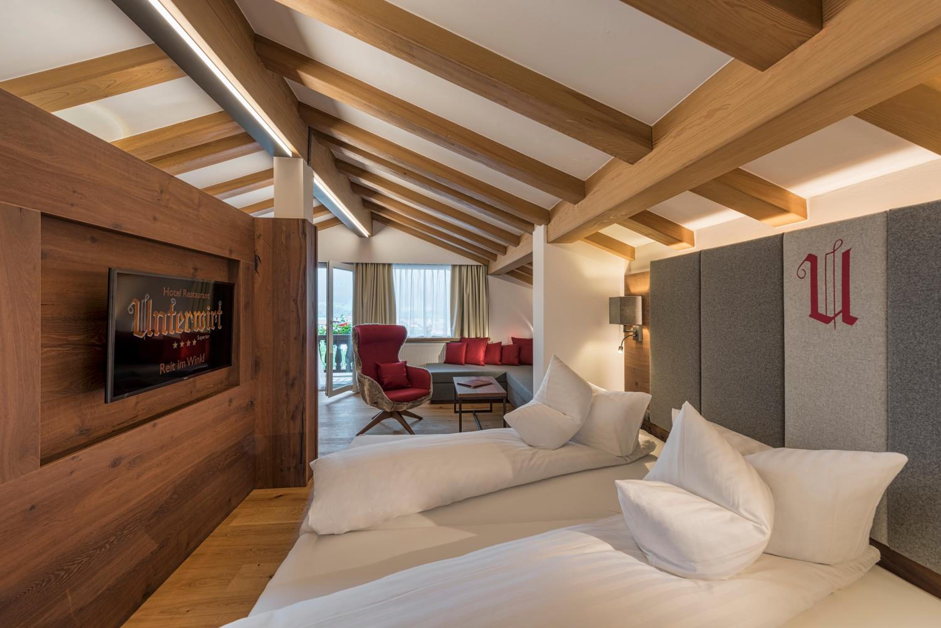 Junior Suite with Mountain View