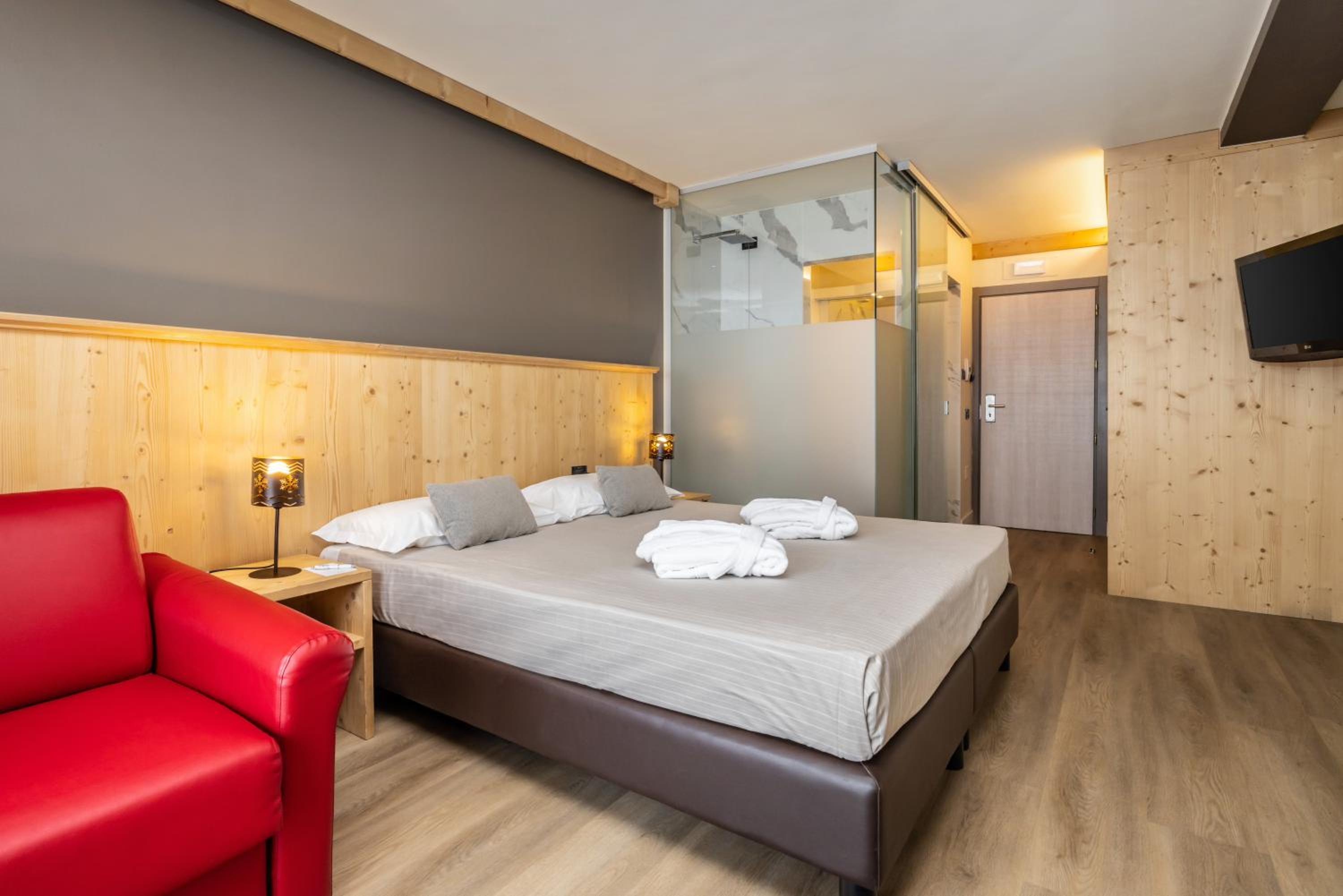 Superior Double or Twin Room