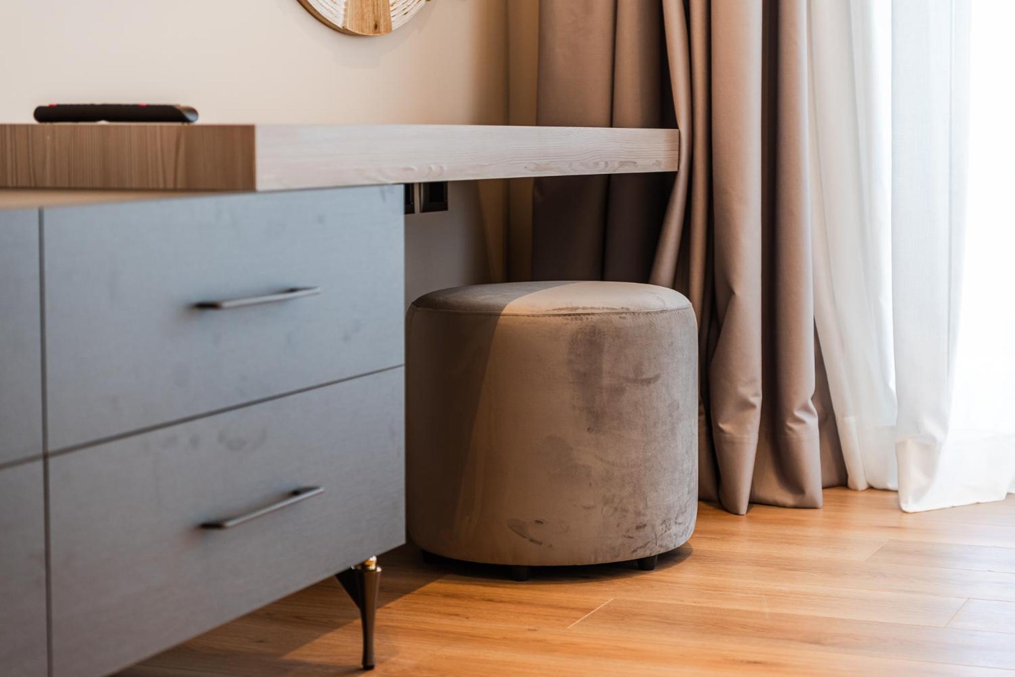 Deluxe Suite with Sea View