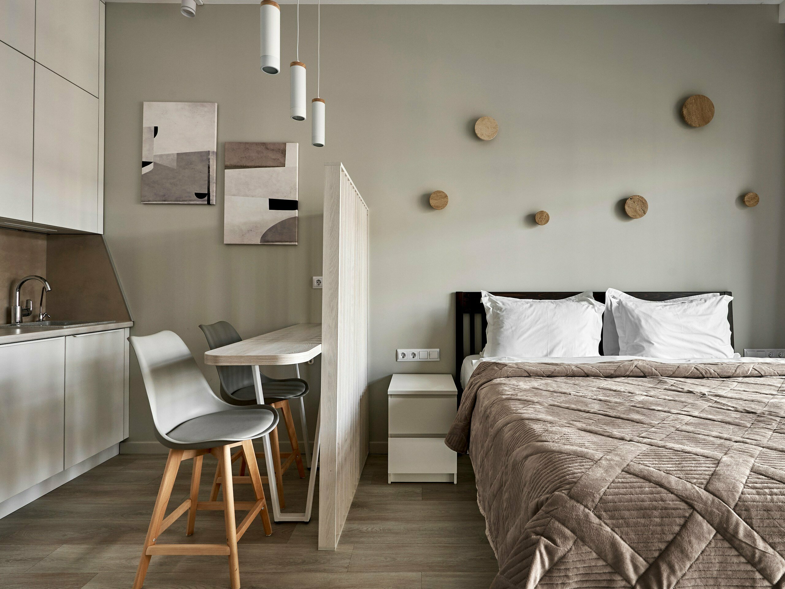 Студия для 3-х Гостей