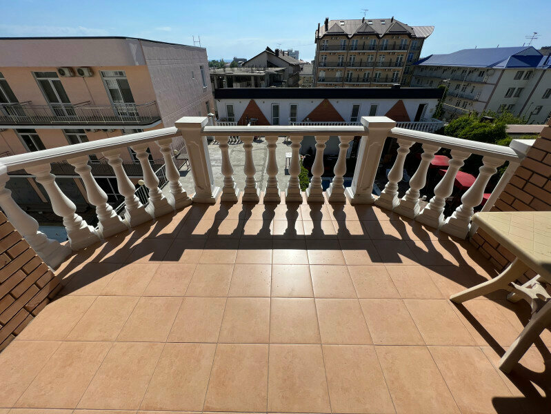 Четырехместный номер с балконом