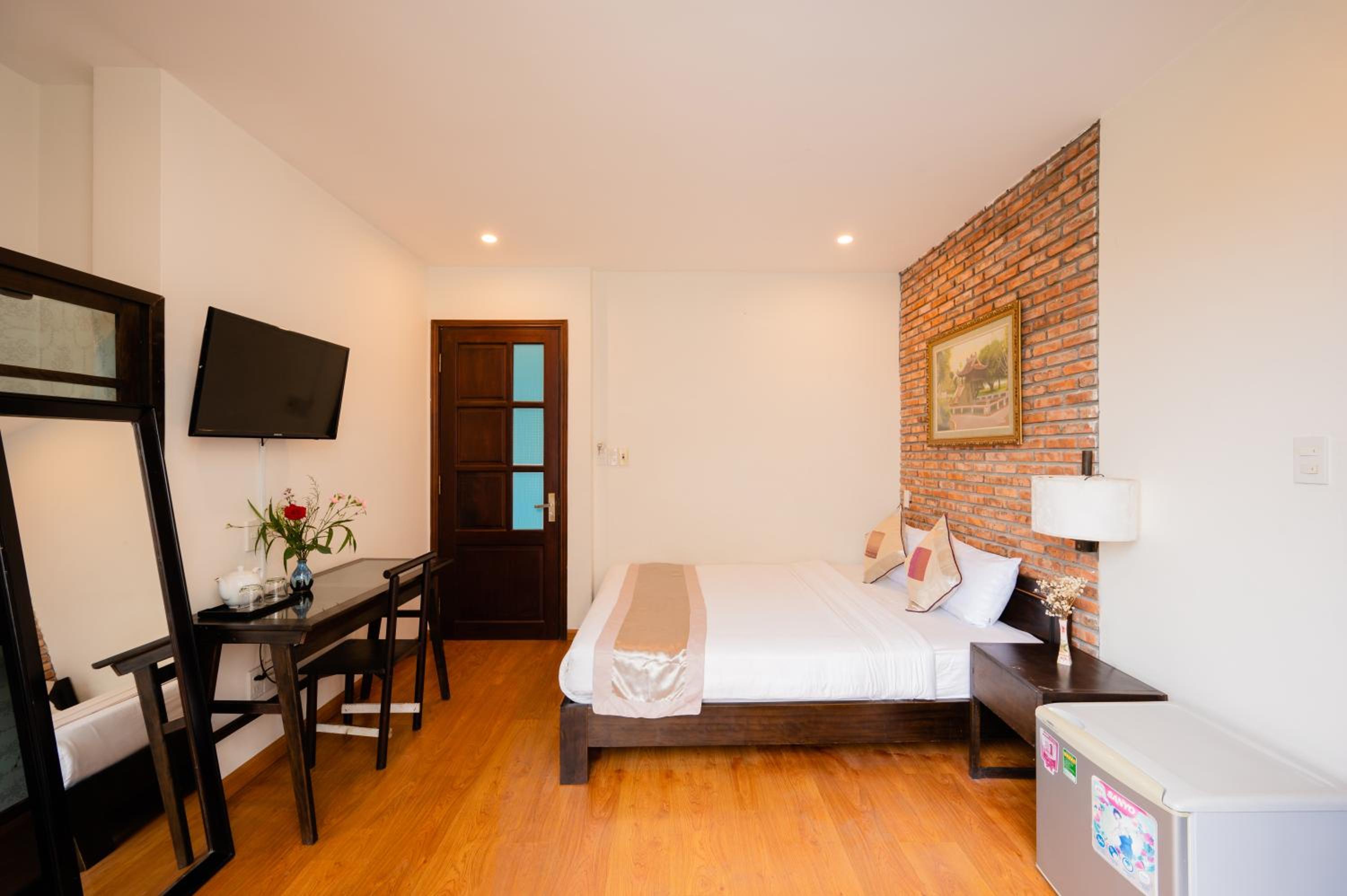 Double Room with Pool View