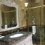 Улучшенный в Артис Плаза