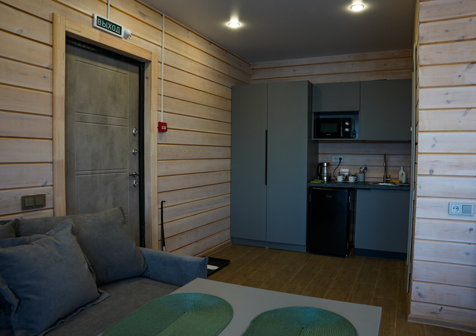 Люкс с балконом