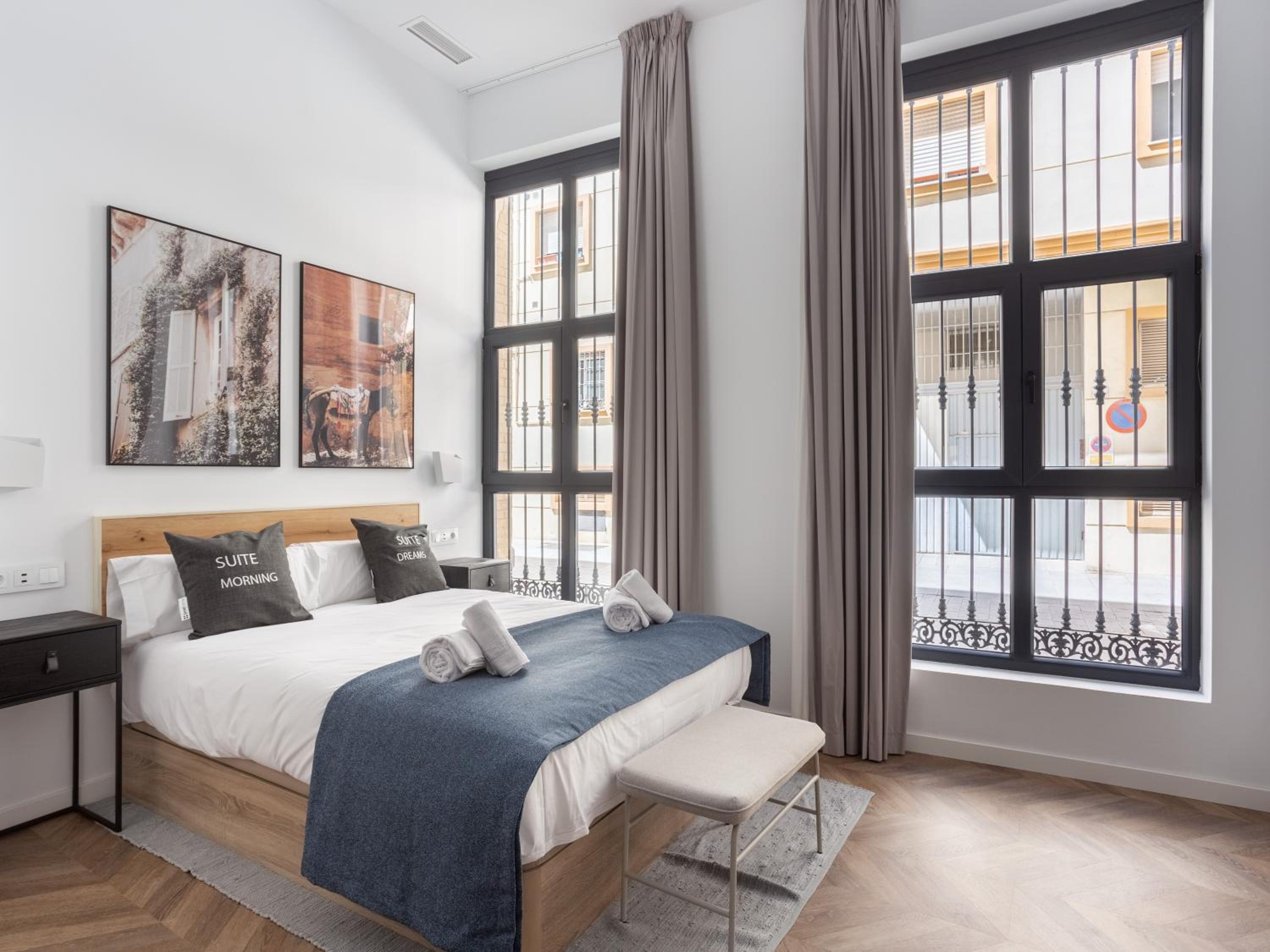 Studio L with sofa bed