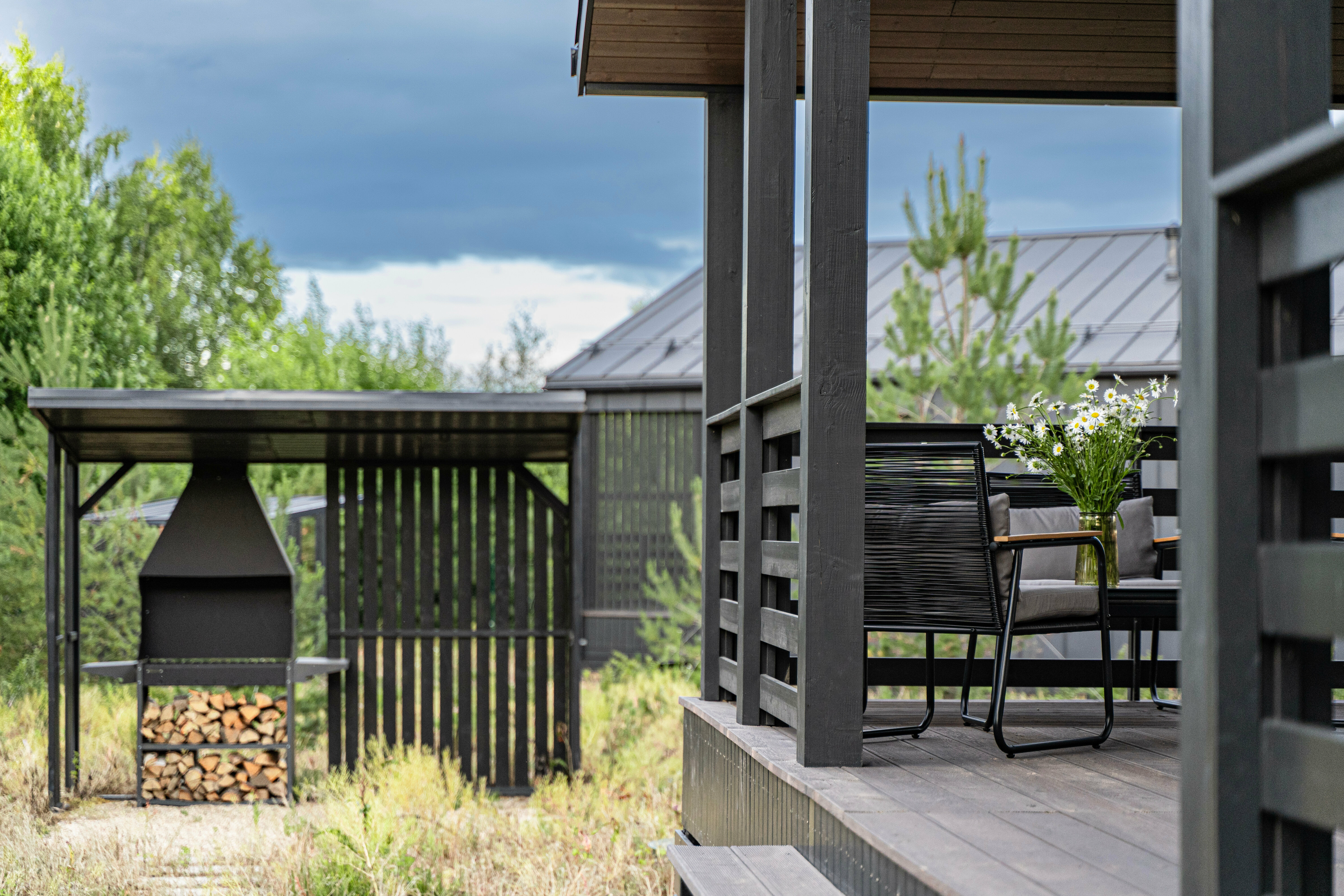 FOREST BBQ PARKLANE RESIDENCE