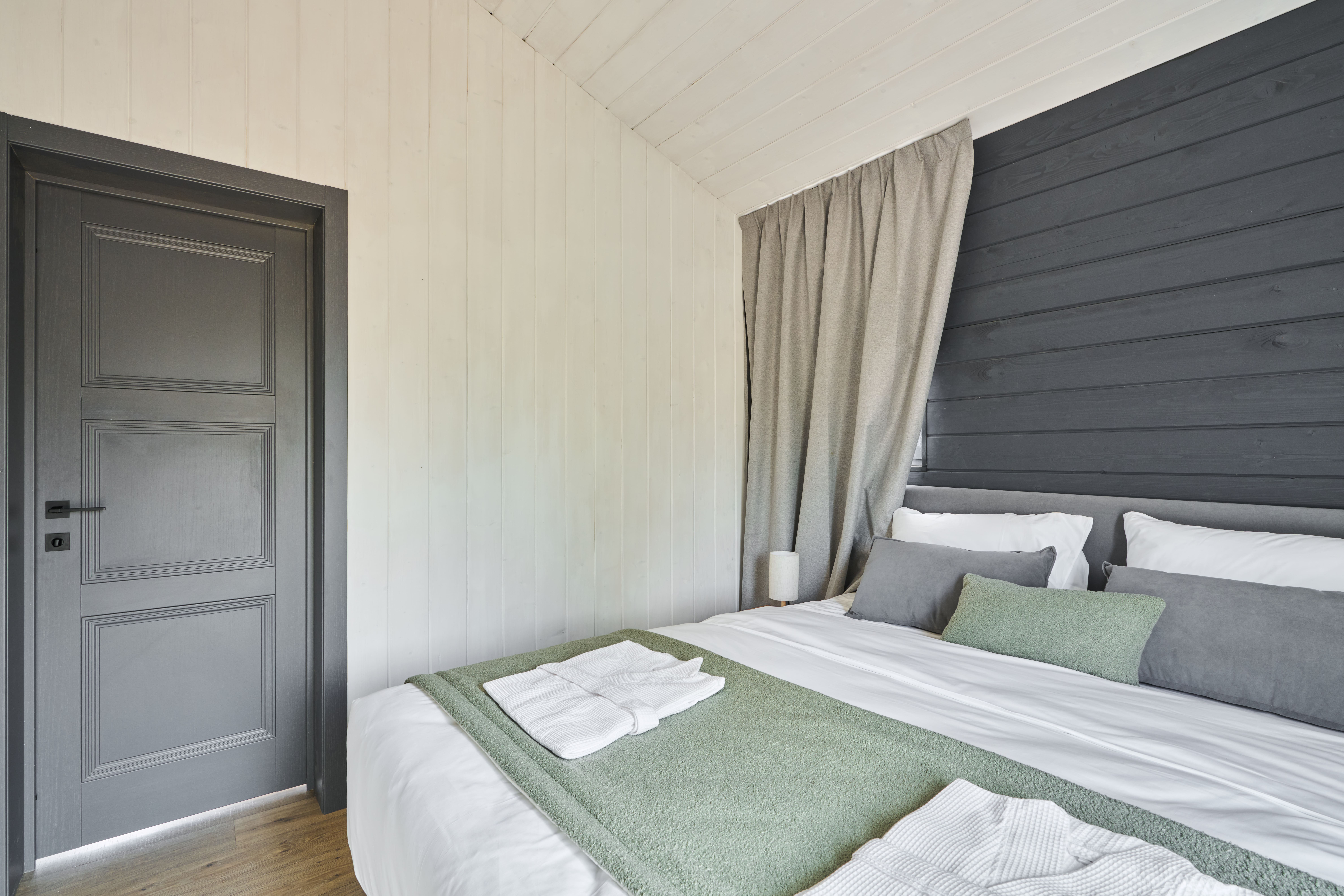 FOREST BBQ PARKLANE RESIDENCE