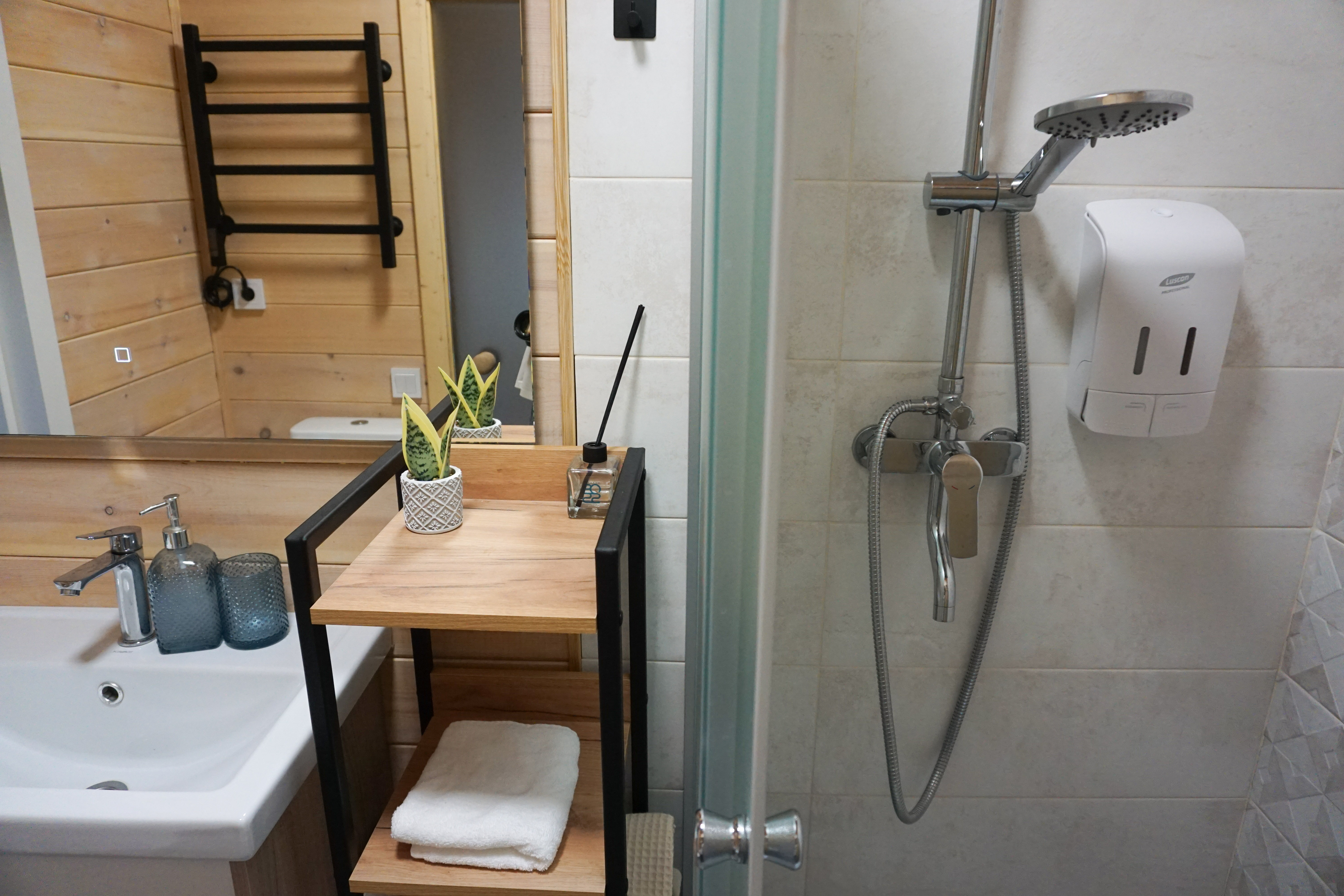 Дом с видом на лес