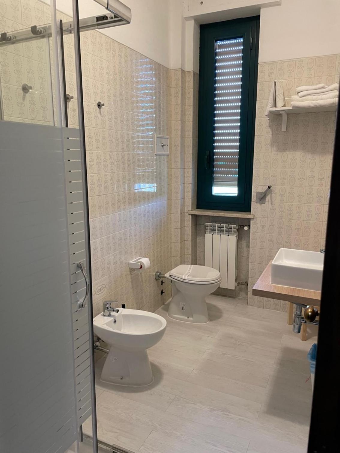 Studio (2 Adults)