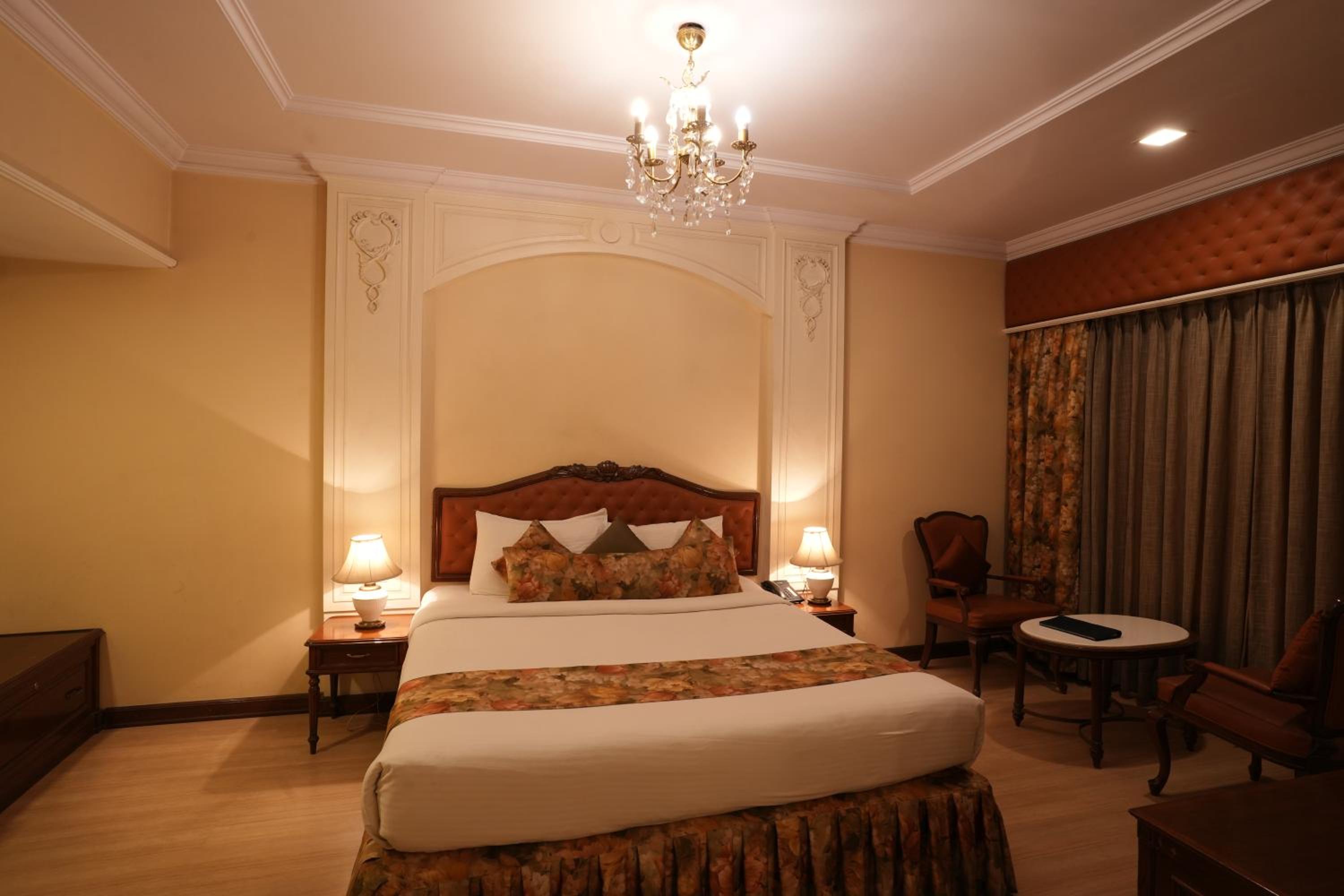 Presidential Suite - City View