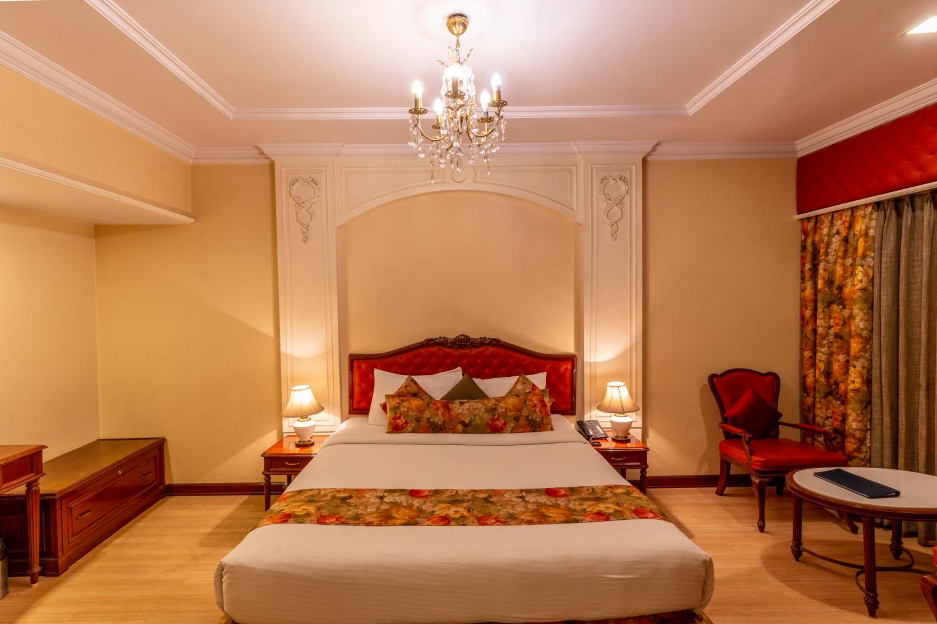 Presidential Suite - City View