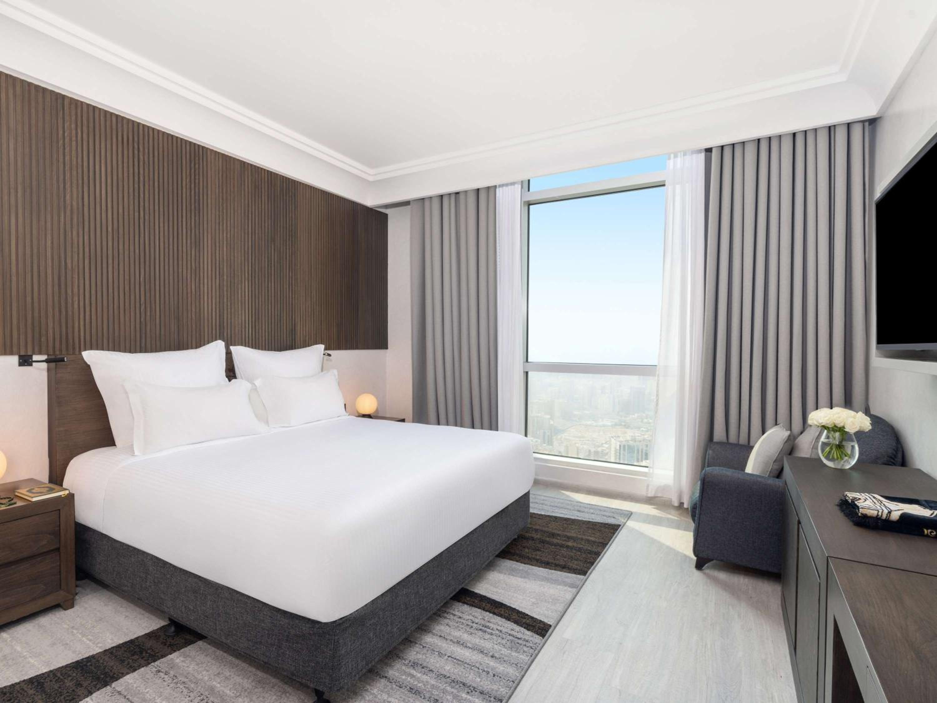 Deluxe Junior Suite with City View