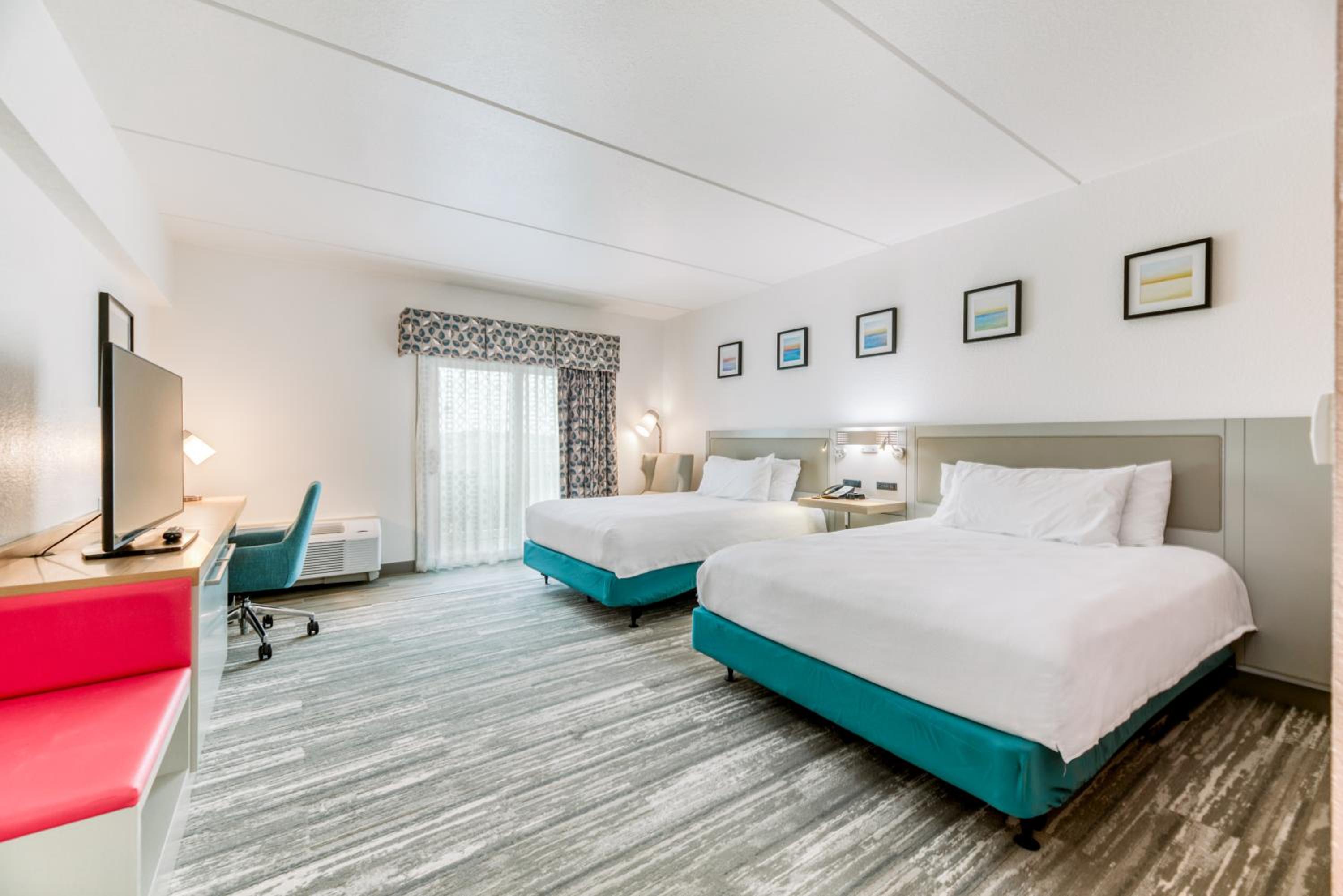 Queen Room with Two Queen Beds - Mobility and Hearing Access