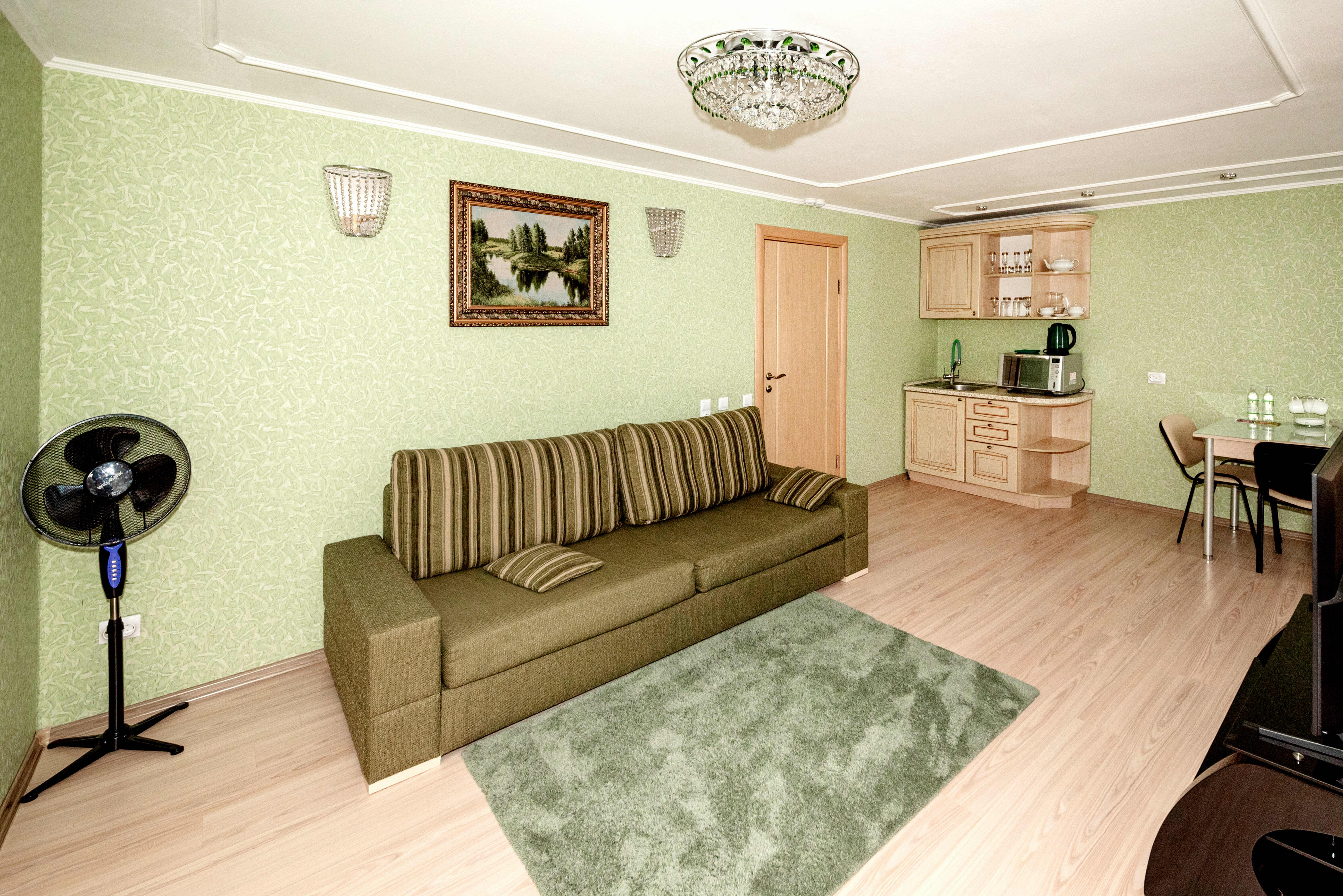 Апартаменты зеленые