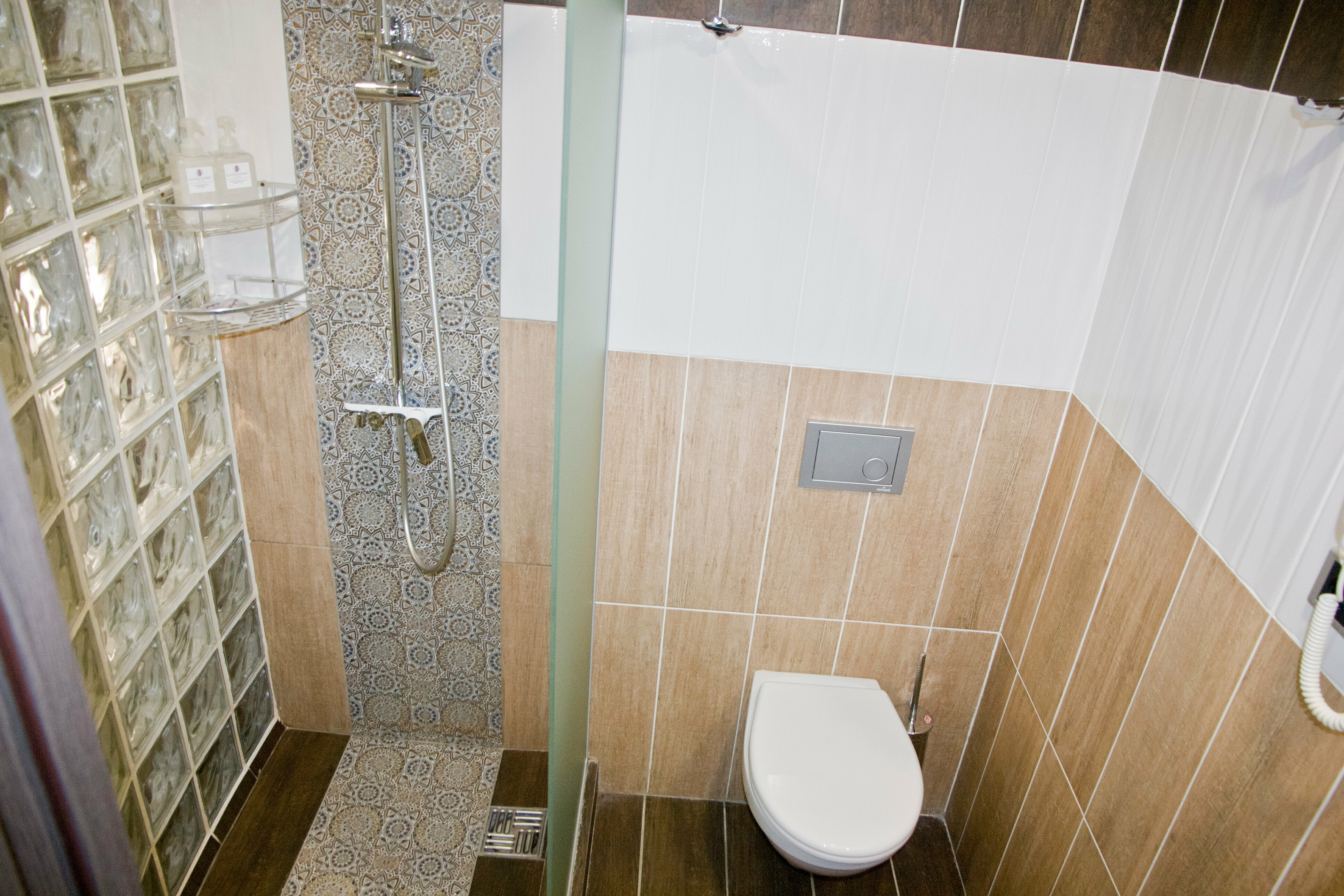 Отель Барбарис на Мира 56, номер с 1 большой кроватью или 2 отдельными кроватями