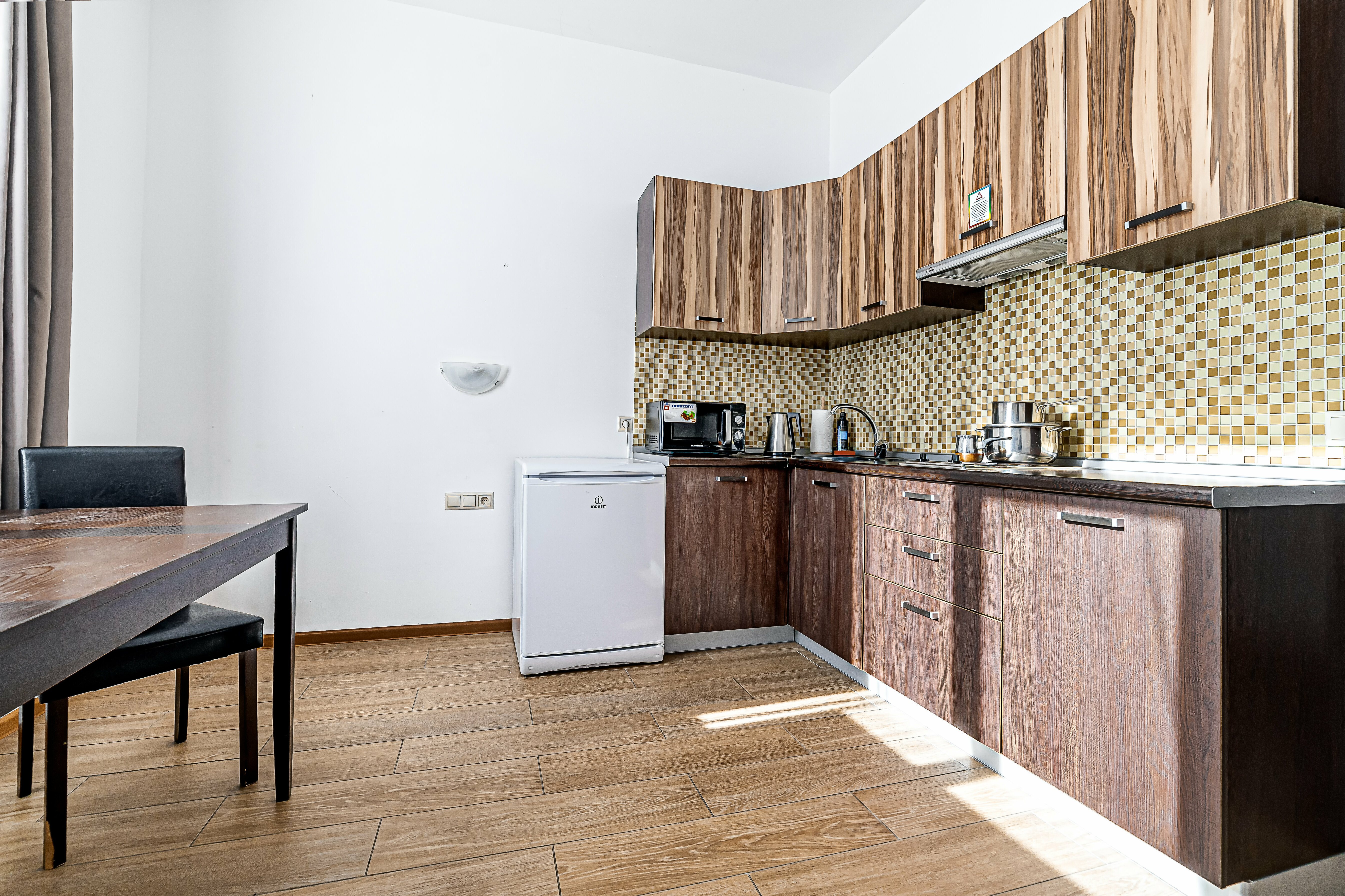 Апартамент с 3 спальнями и кухней,корпус D