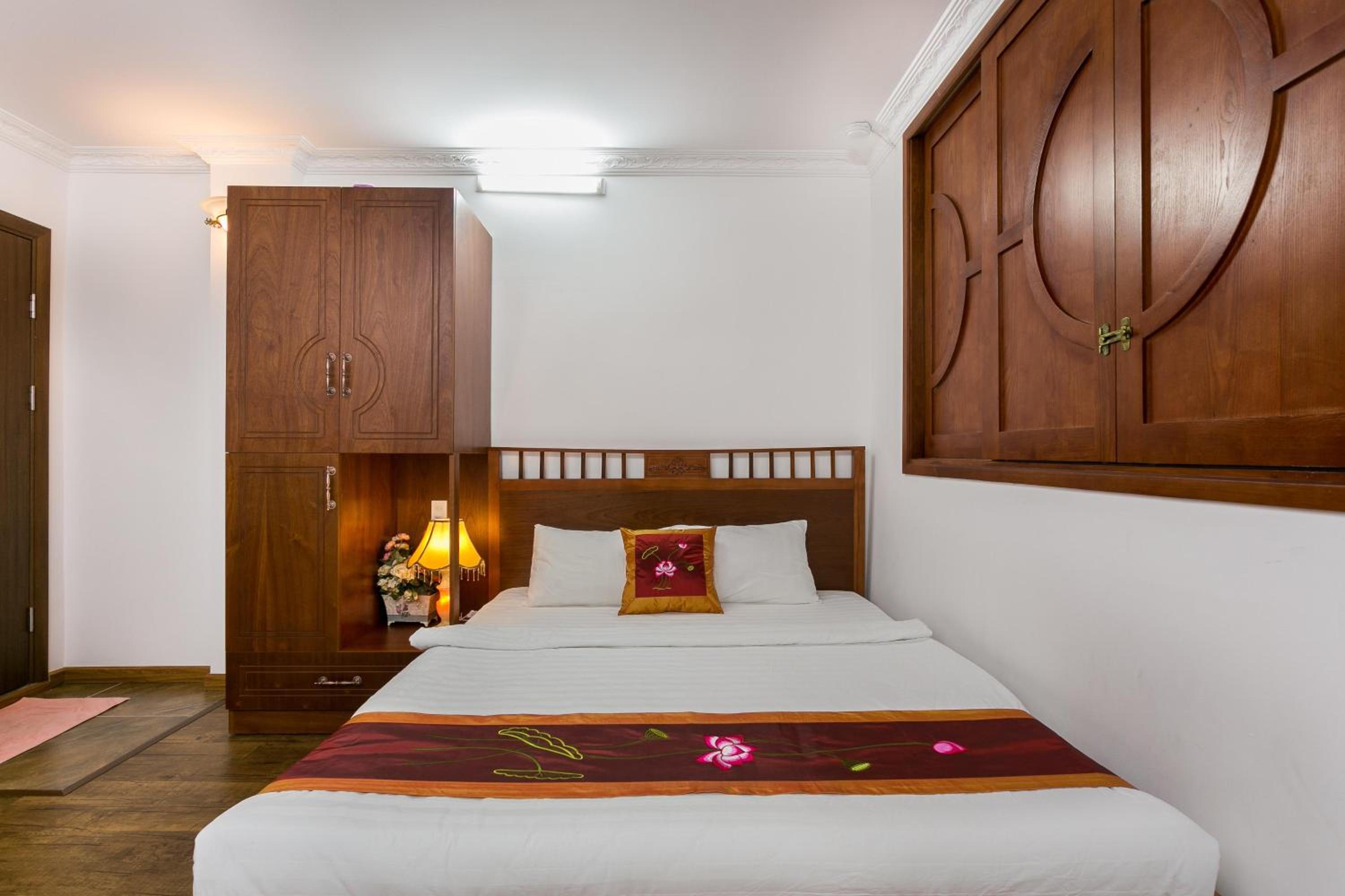 Two Connecting Double Rooms