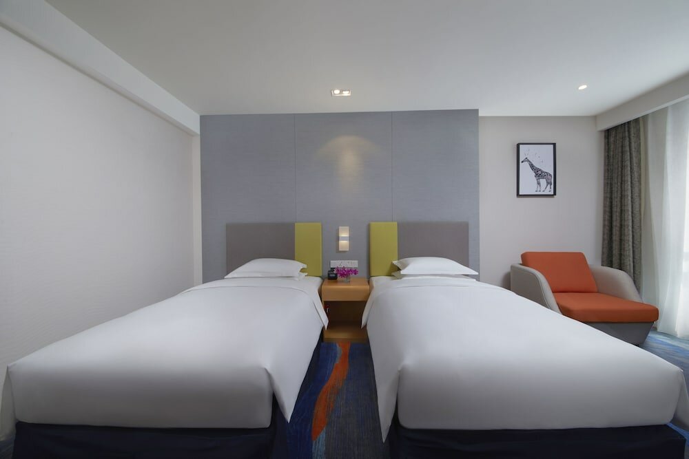 2 Single Beds Standard Room