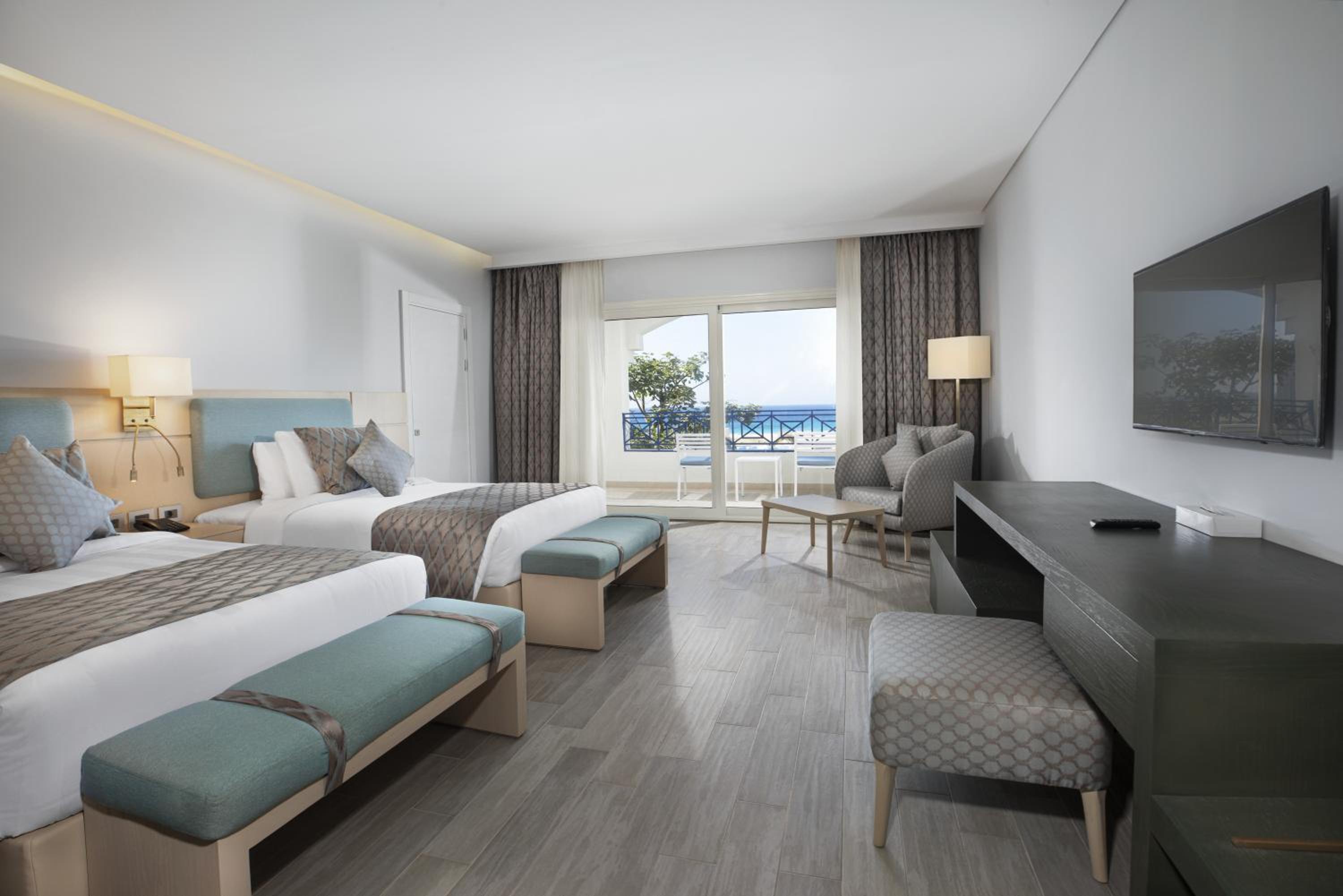 Deluxe Double or Twin Room with Sea View