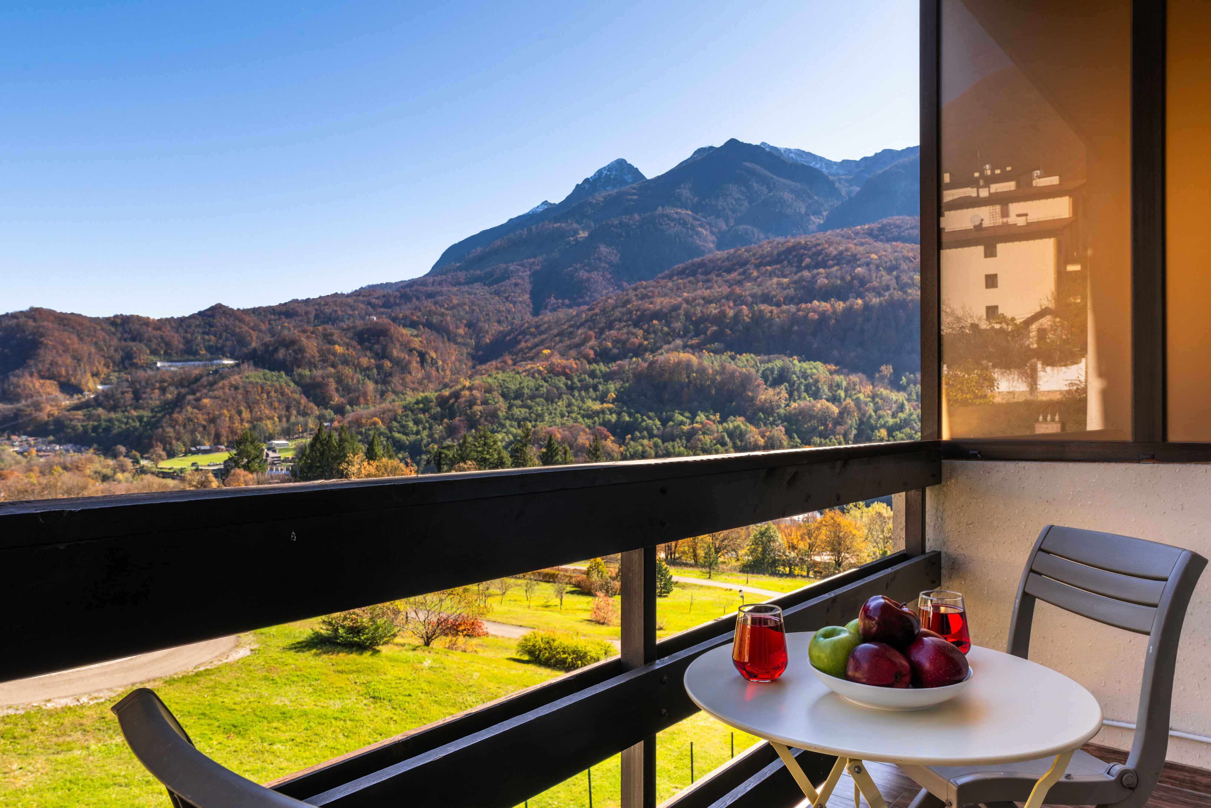 Шикарные апартаменты с видом на горы | №8 | 3 этаж