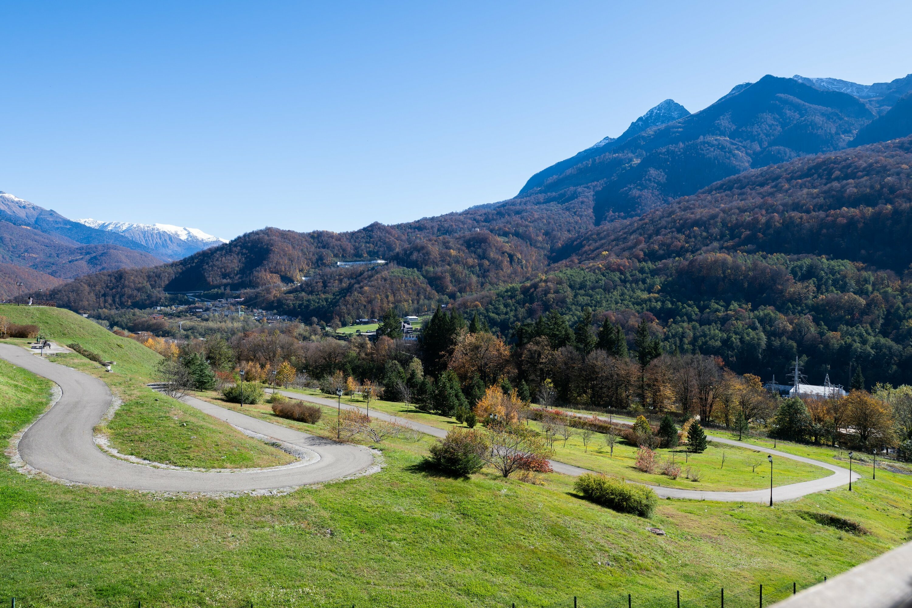 АПАРТАМЕНТЫ «ЗОЛОТЫЕ ЛУЧИ ГОР» |№7 | 3 этаж