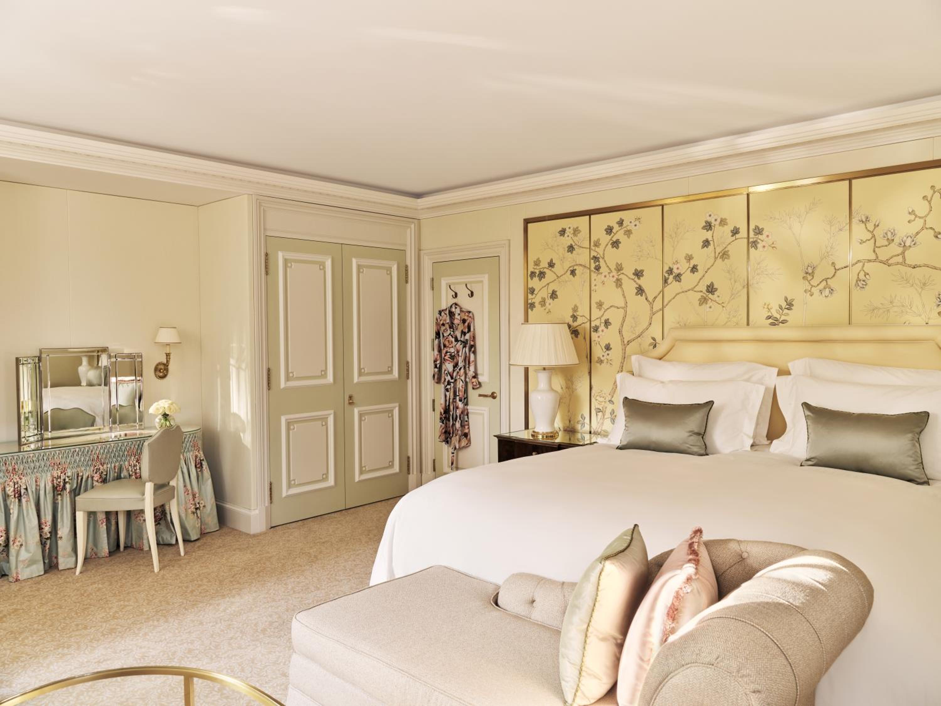 Dorchester Suite