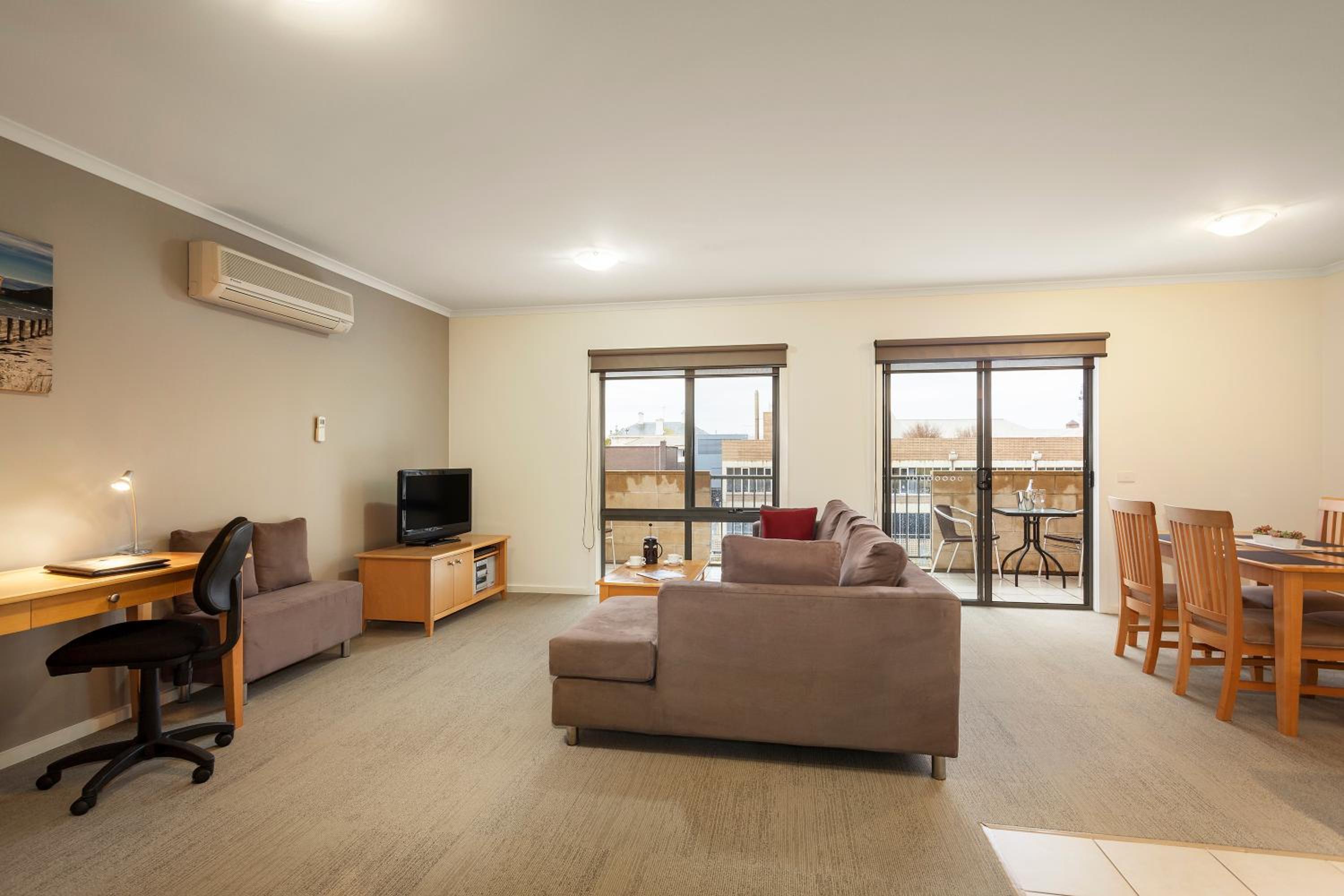 Executive One-Bedroom Apartment