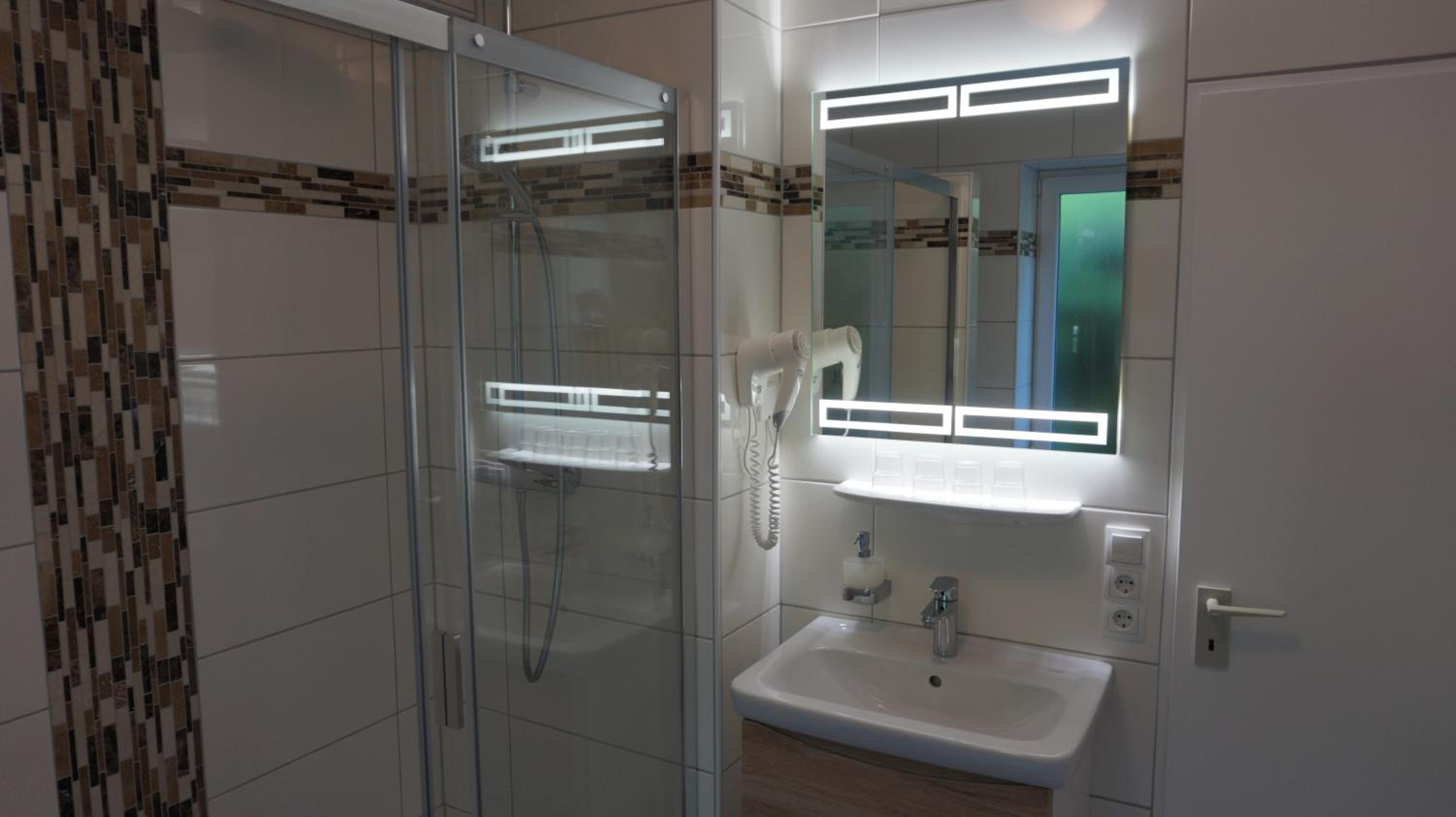 Classic Quadruple Room