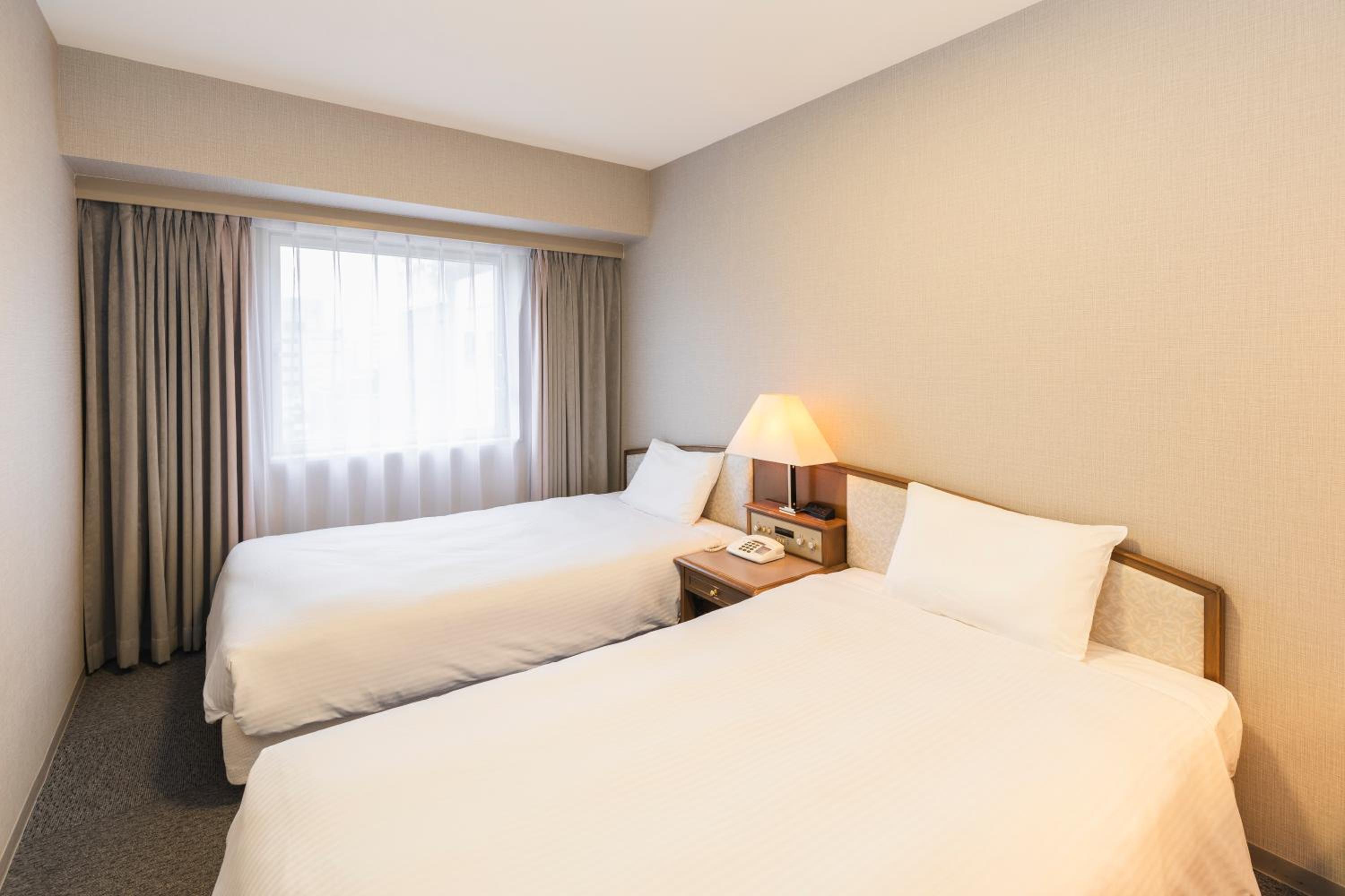 Economy Twin Room - Non-Smoking